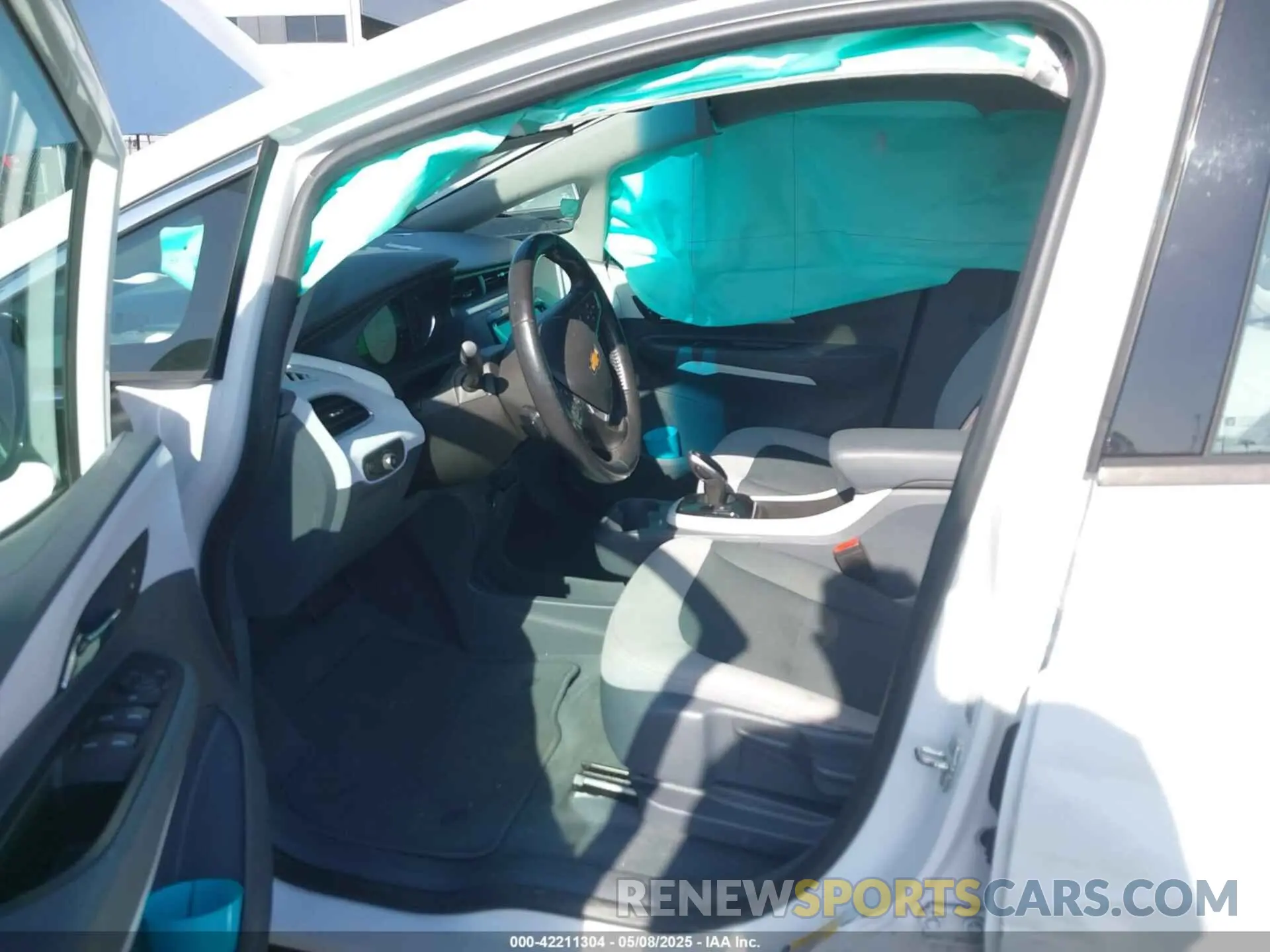 23 Photograph of a damaged car 1G1FY6S03L4132176 CHEVROLET BOLT EV 2020