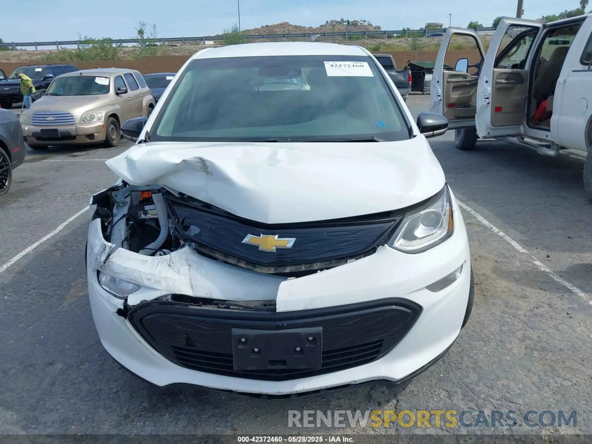12 Photograph of a damaged car 1G1FY6S06L4129658 CHEVROLET BOLT EV 2020