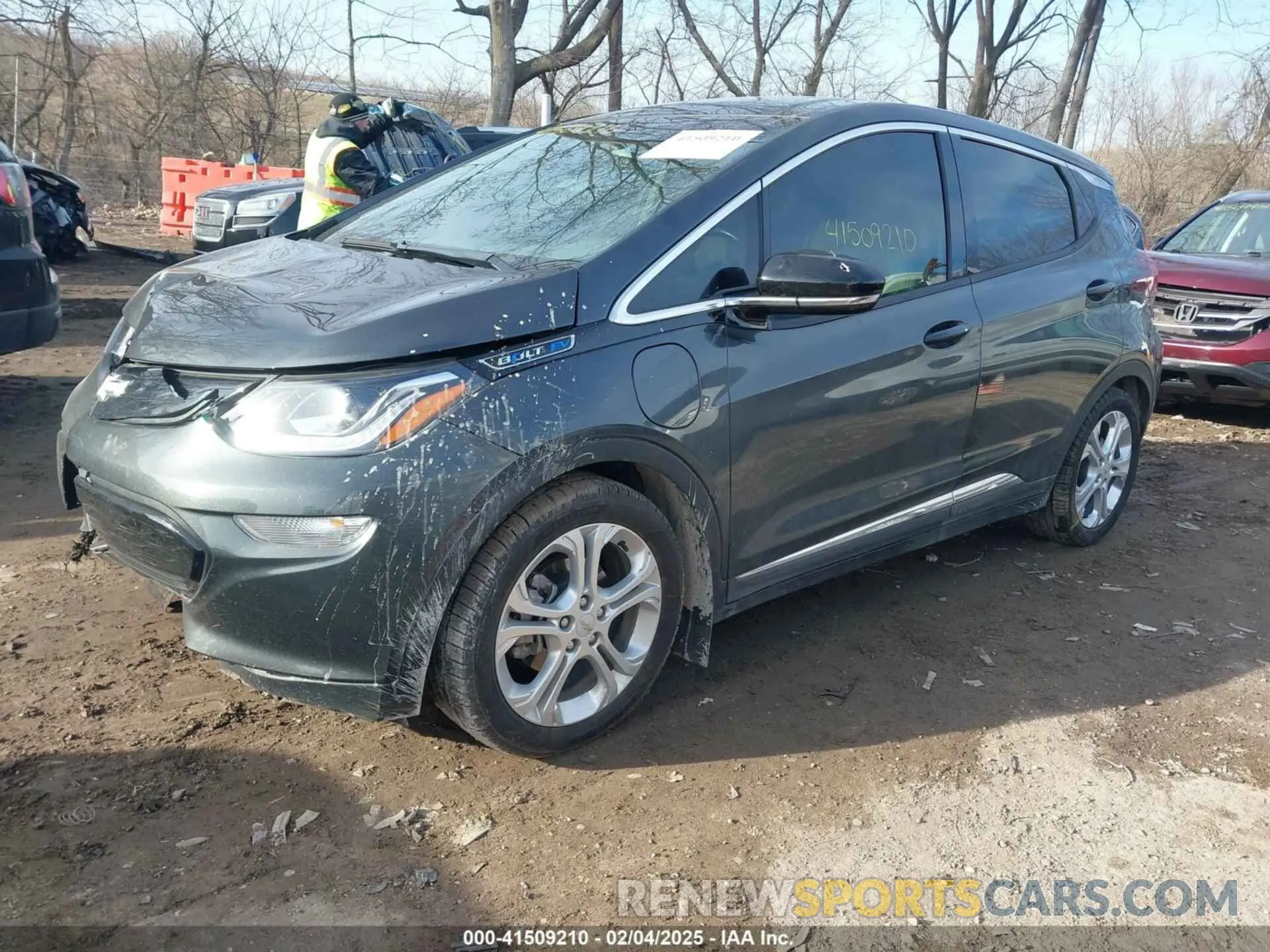 2 Photograph of a damaged car 1G1FY6S07L4127305 CHEVROLET BOLT EV 2020