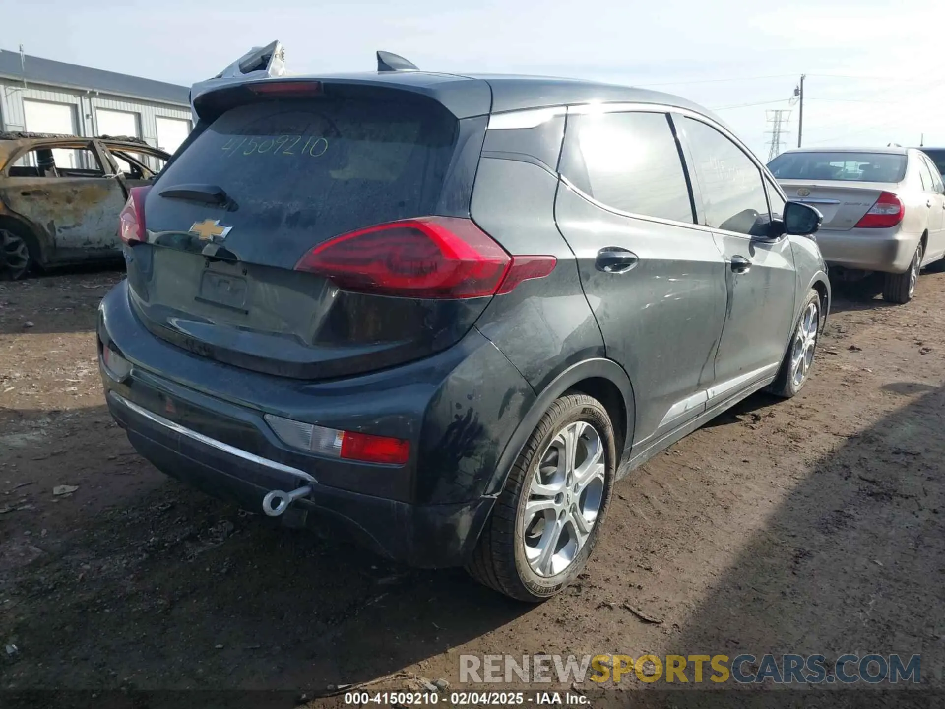 4 Photograph of a damaged car 1G1FY6S07L4127305 CHEVROLET BOLT EV 2020