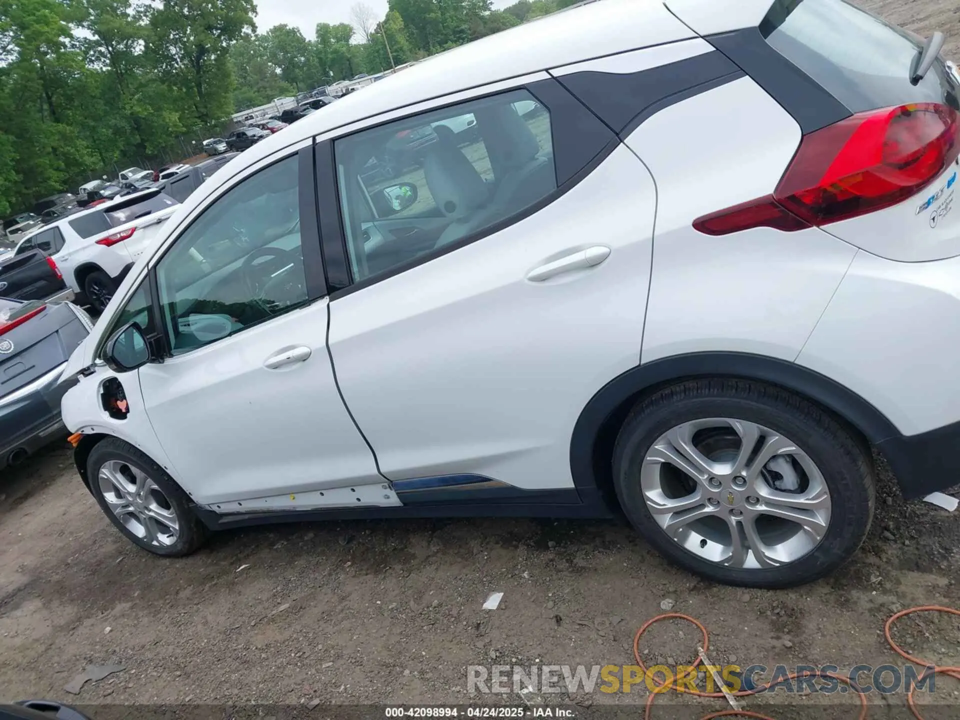 15 Photograph of a damaged car 1G1FY6S07L4145819 CHEVROLET BOLT EV 2020