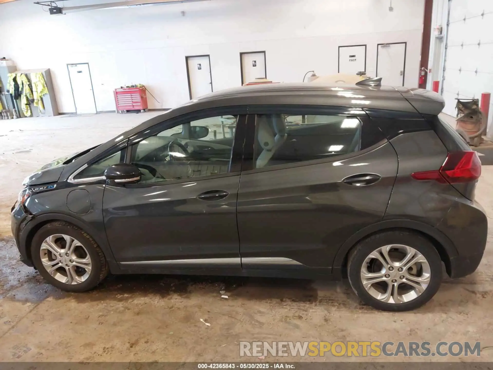 14 Photograph of a damaged car 1G1FY6S07L4150373 CHEVROLET BOLT EV 2020