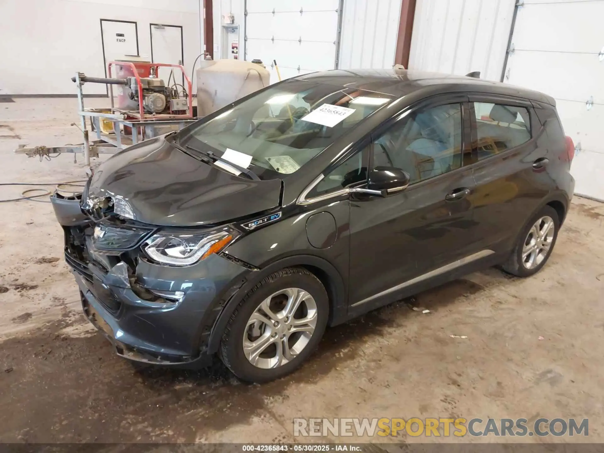 2 Photograph of a damaged car 1G1FY6S07L4150373 CHEVROLET BOLT EV 2020