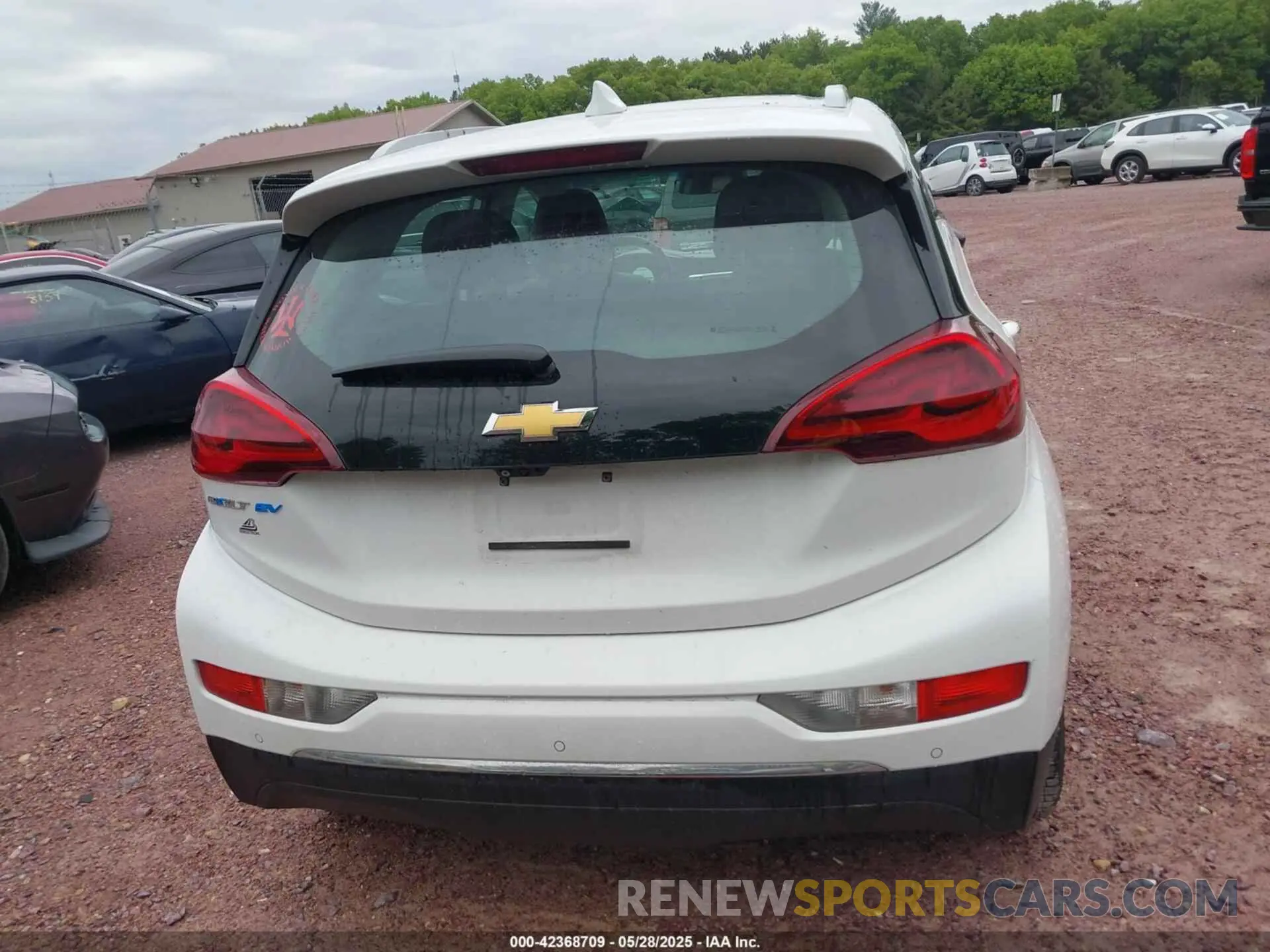 16 Photograph of a damaged car 1G1FZ6S06L4115594 CHEVROLET BOLT EV 2020