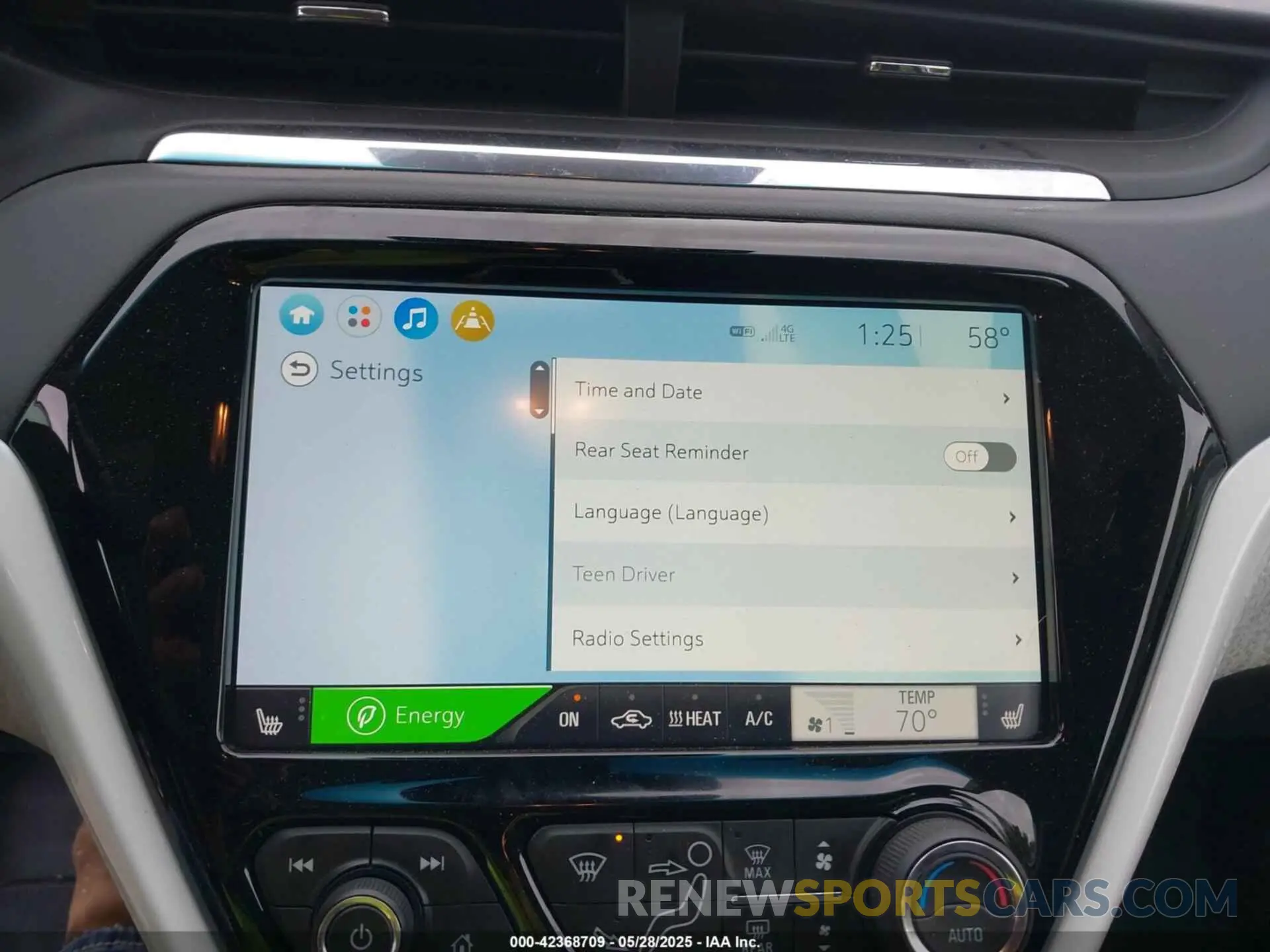 18 Photograph of a damaged car 1G1FZ6S06L4115594 CHEVROLET BOLT EV 2020