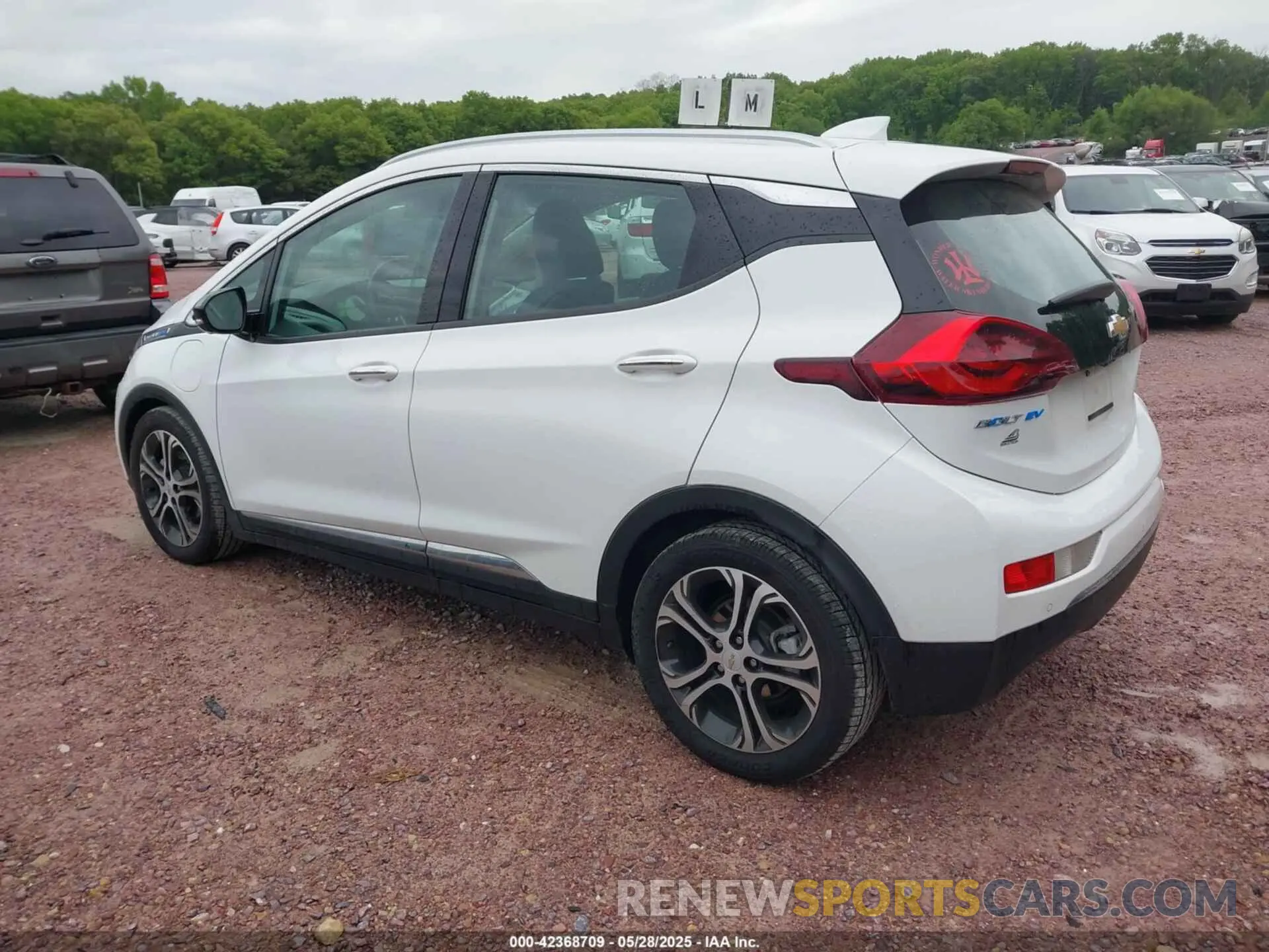 3 Photograph of a damaged car 1G1FZ6S06L4115594 CHEVROLET BOLT EV 2020