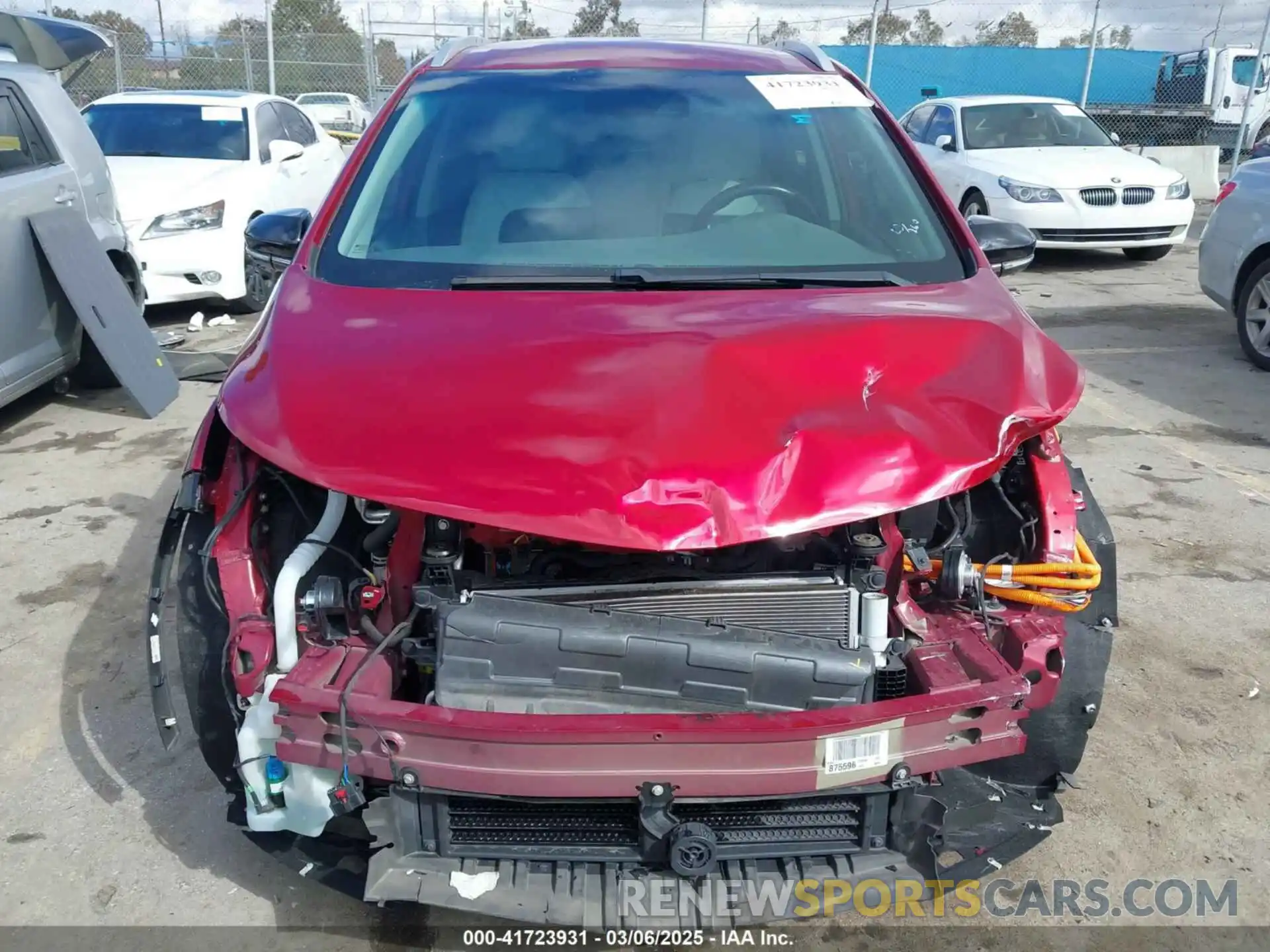 12 Photograph of a damaged car 1G1FZ6S07L4144327 CHEVROLET BOLT EV 2020