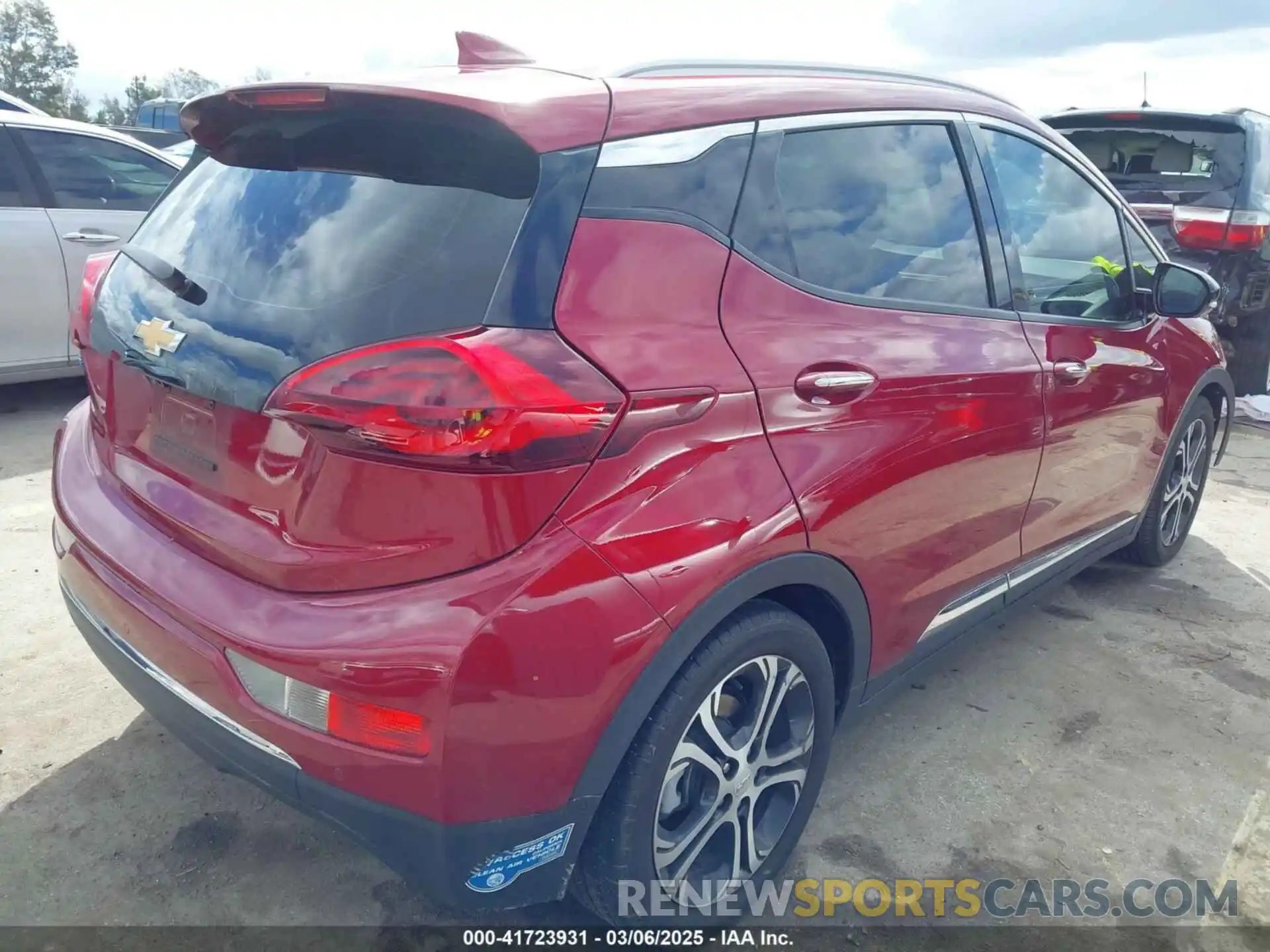 4 Photograph of a damaged car 1G1FZ6S07L4144327 CHEVROLET BOLT EV 2020