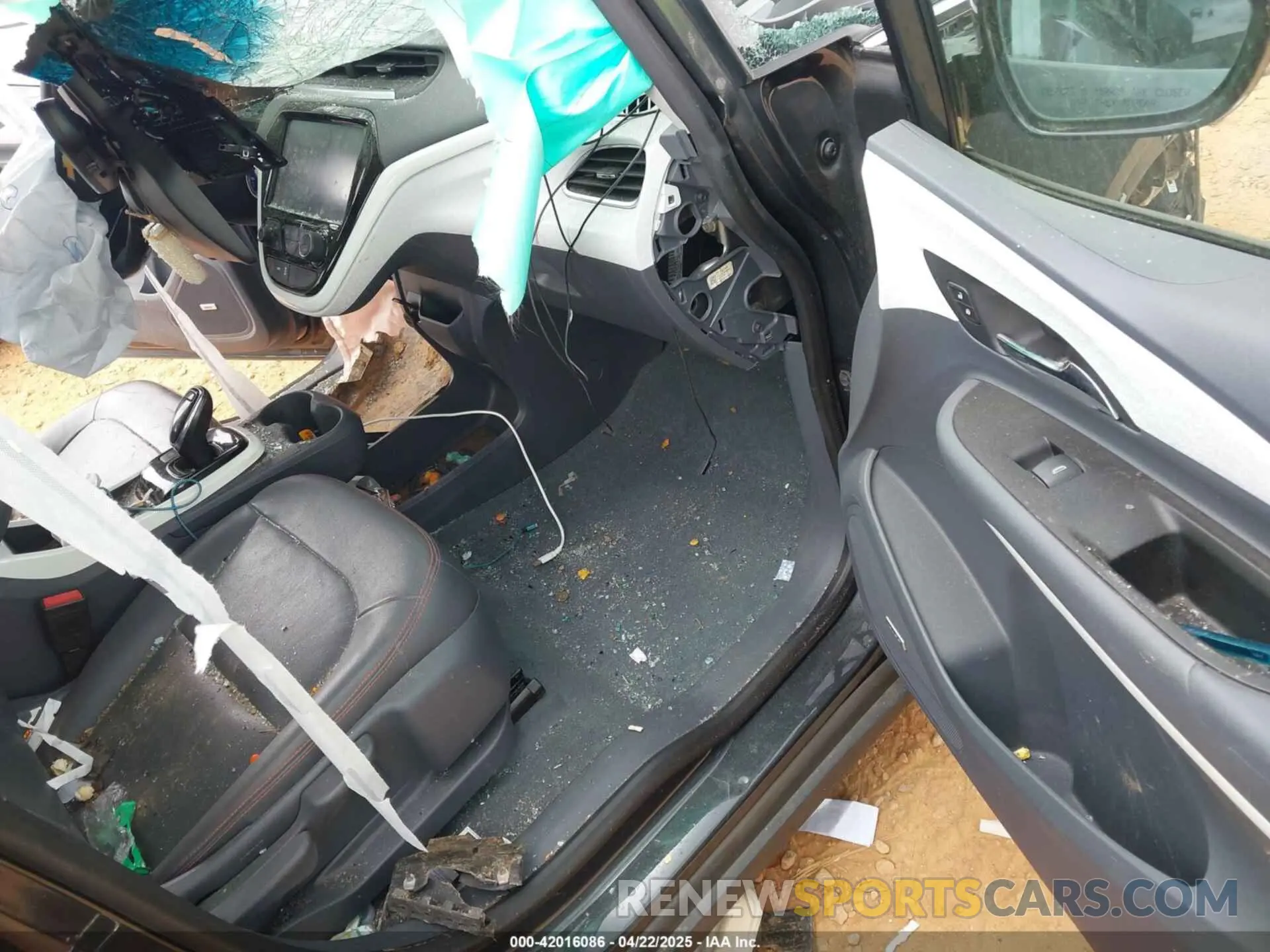 5 Photograph of a damaged car 1G1FZ6S08L4119923 CHEVROLET BOLT EV 2020