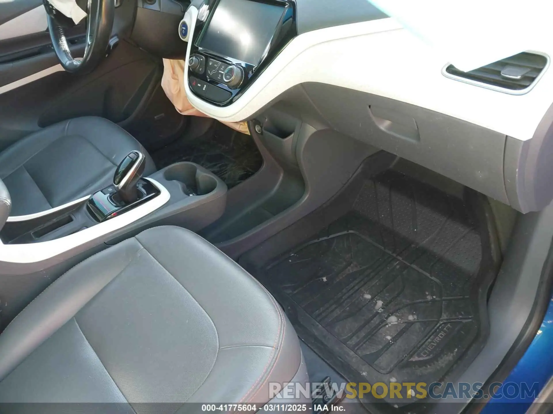 5 Photograph of a damaged car 1G1FZ6S0XL4149831 CHEVROLET BOLT EV 2020