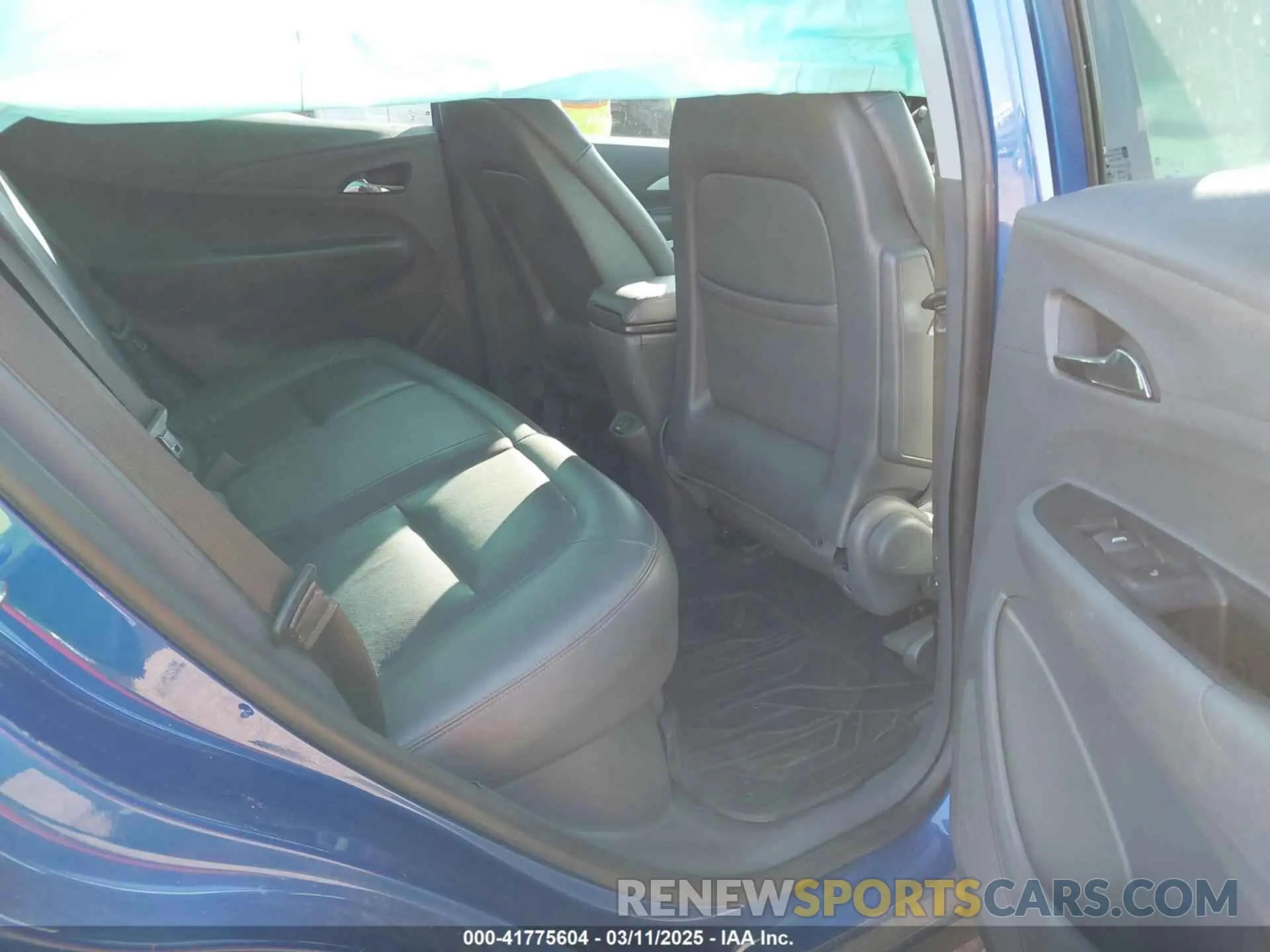 8 Photograph of a damaged car 1G1FZ6S0XL4149831 CHEVROLET BOLT EV 2020