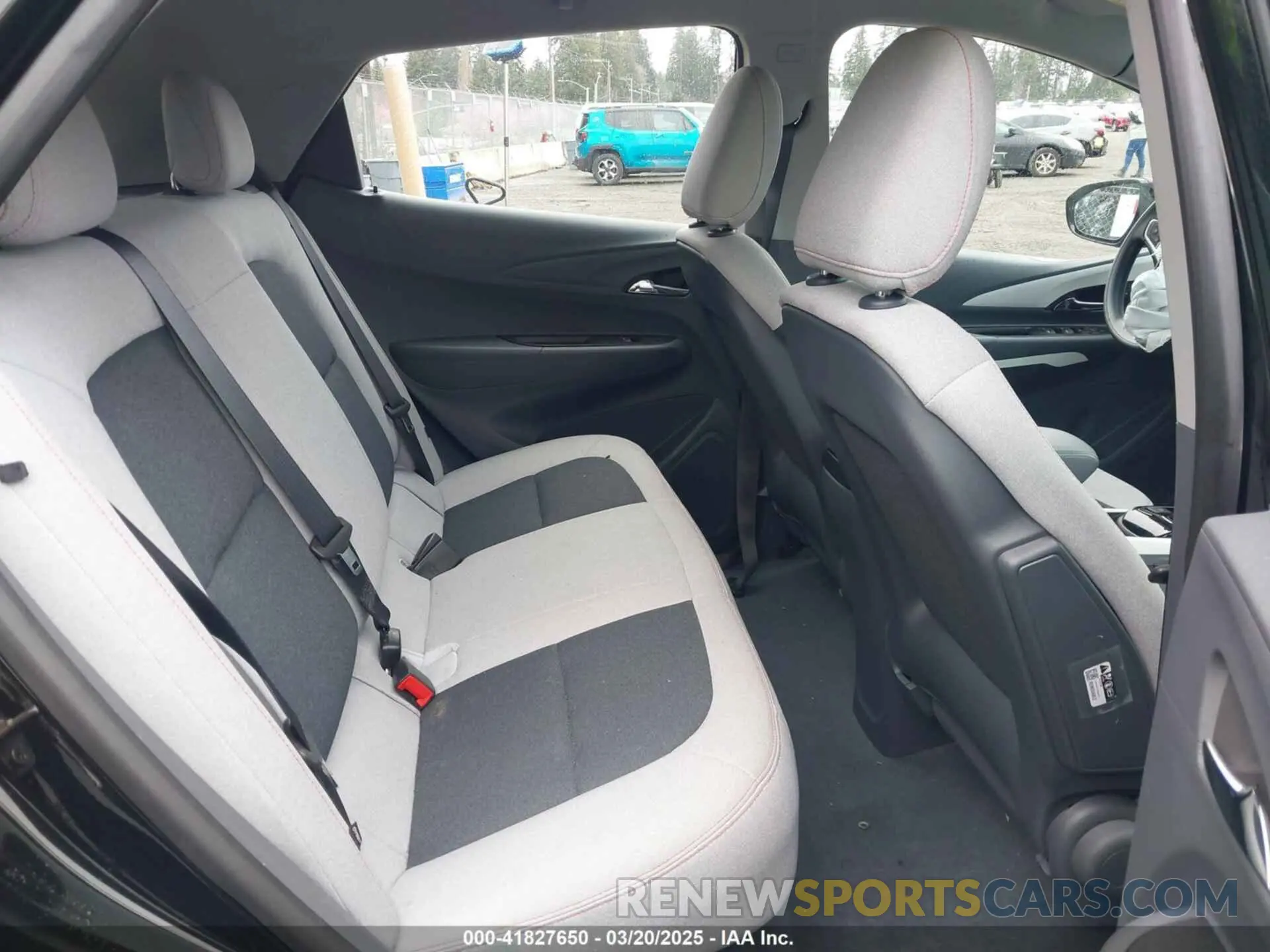 8 Photograph of a damaged car 1G1FW6S08M4104963 CHEVROLET BOLT EV 2021