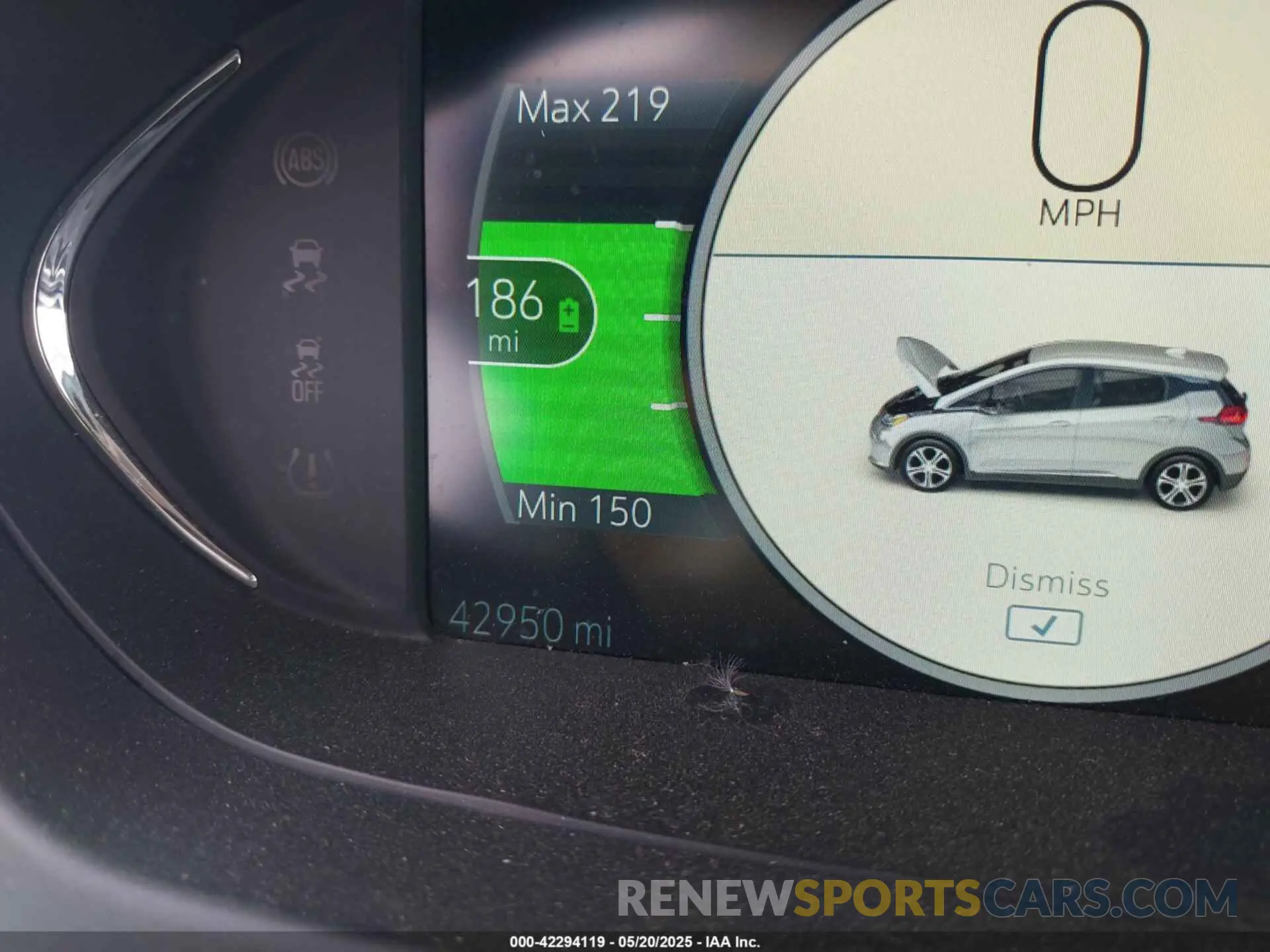 18 Photograph of a damaged car 1G1FY6S01M4111120 CHEVROLET BOLT EV 2021