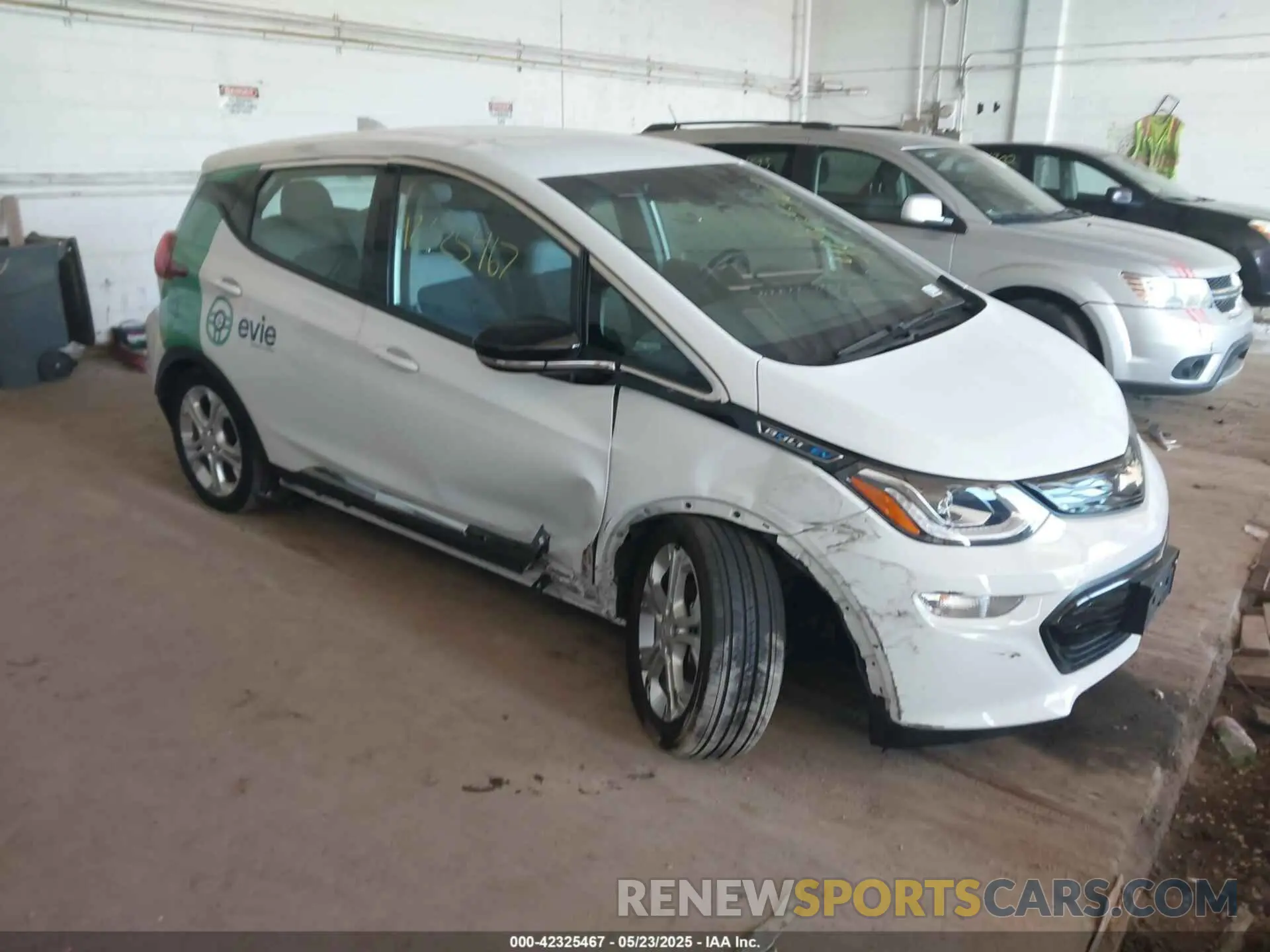 1 Photograph of a damaged car 1G1FY6S04M4110446 CHEVROLET BOLT EV 2021