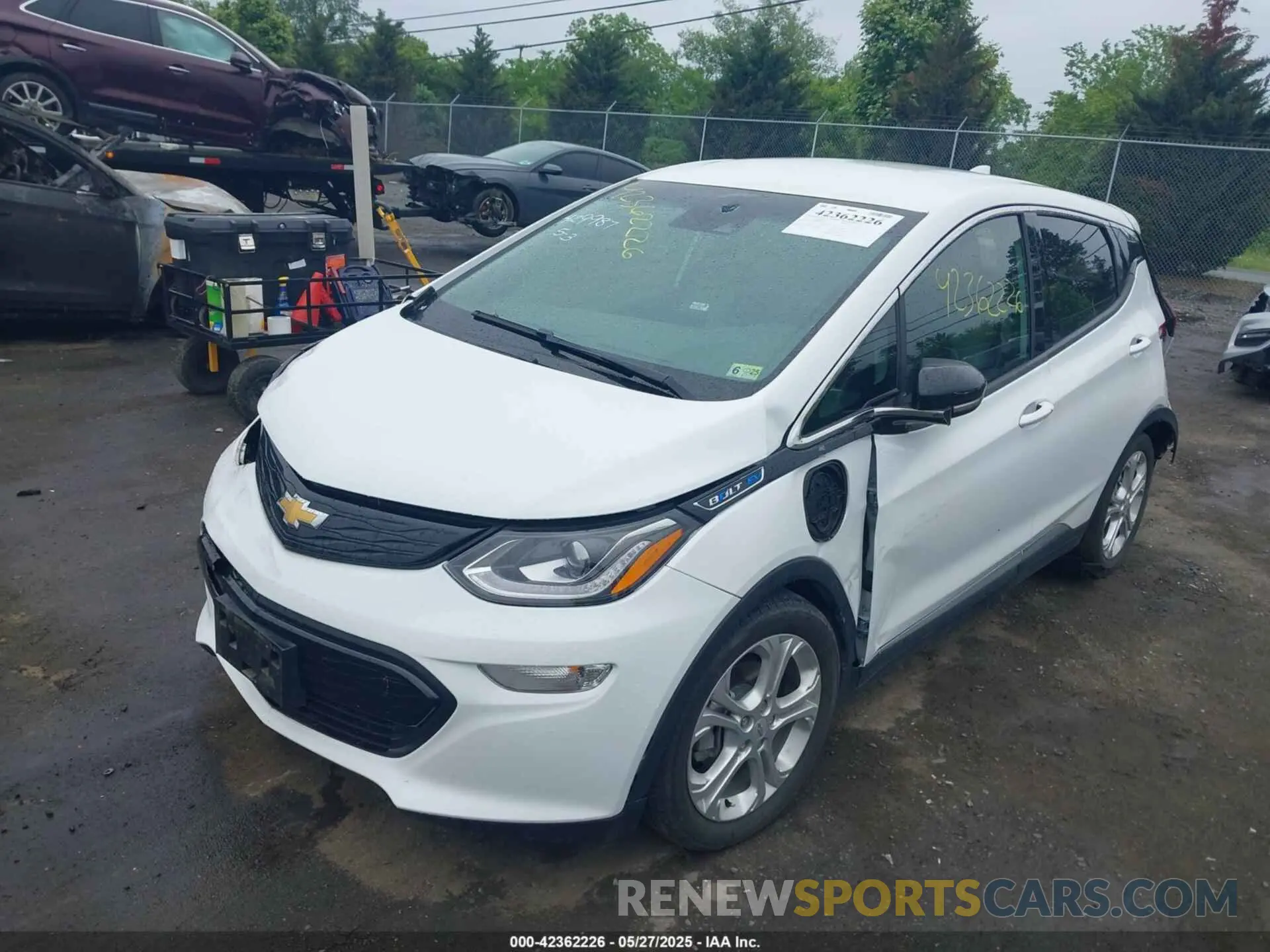 2 Photograph of a damaged car 1G1FY6S05M4101349 CHEVROLET BOLT EV 2021