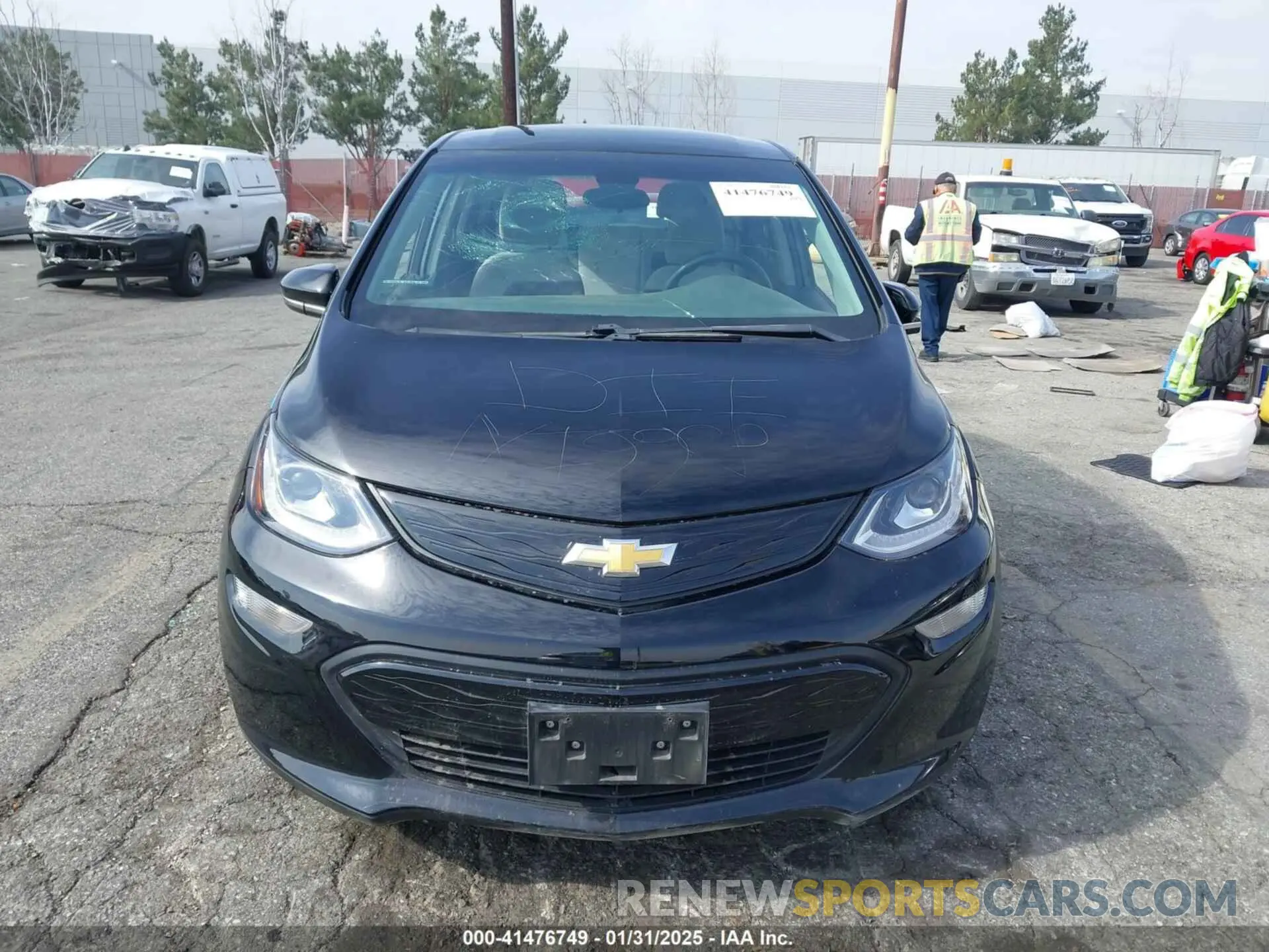 13 Photograph of a damaged car 1G1FY6S06M4101487 CHEVROLET BOLT EV 2021