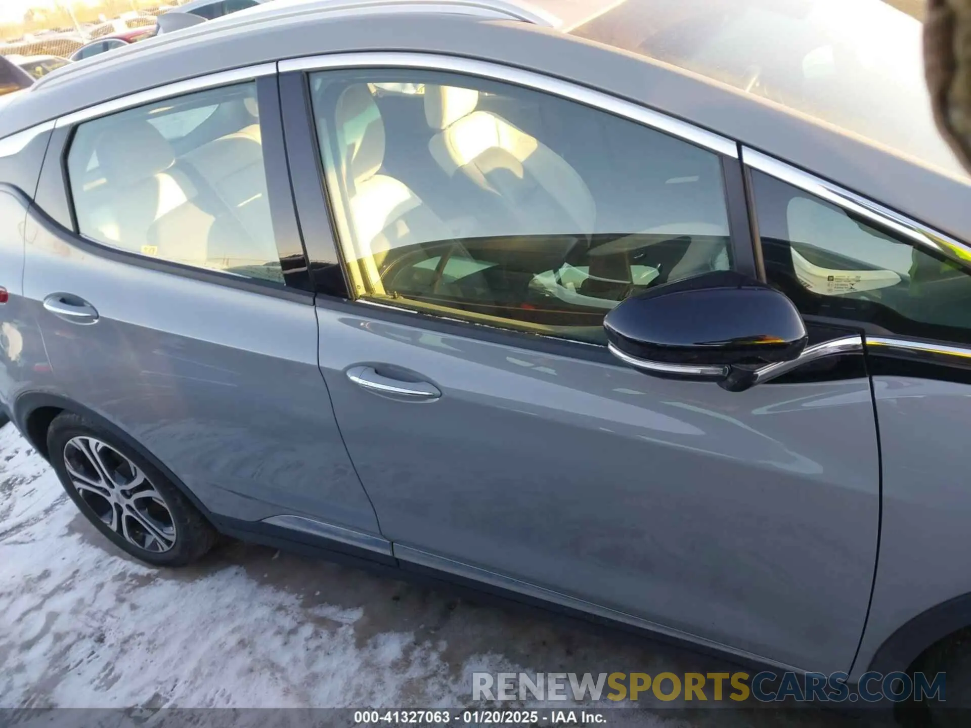 13 Photograph of a damaged car 1G1FZ6S03M4100200 CHEVROLET BOLT EV 2021
