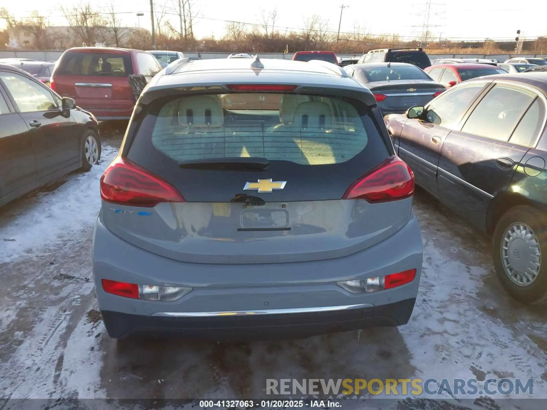 16 Photograph of a damaged car 1G1FZ6S03M4100200 CHEVROLET BOLT EV 2021
