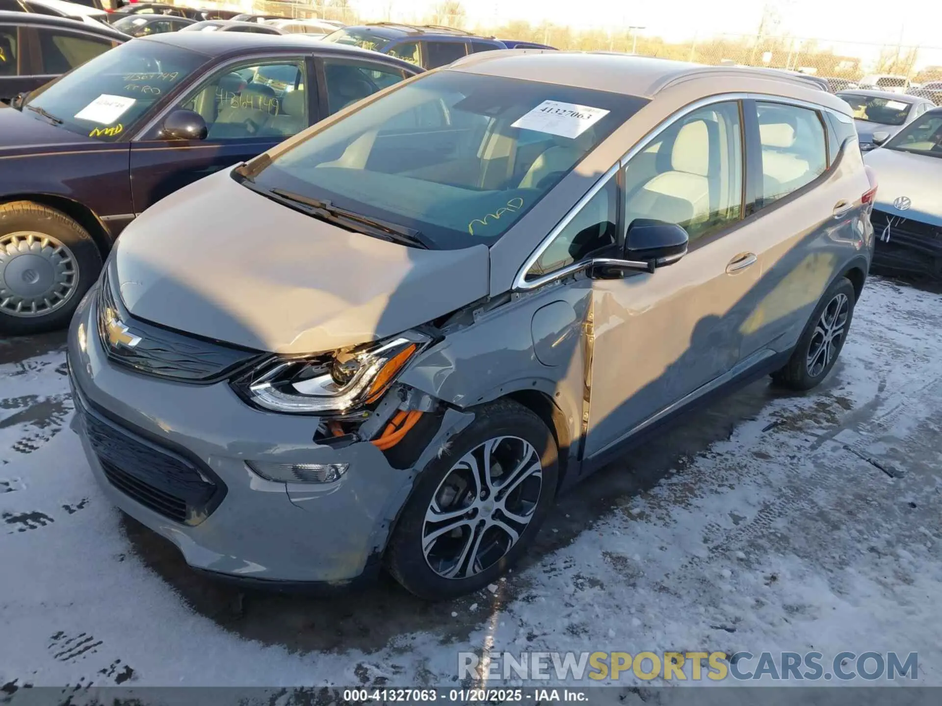 2 Photograph of a damaged car 1G1FZ6S03M4100200 CHEVROLET BOLT EV 2021