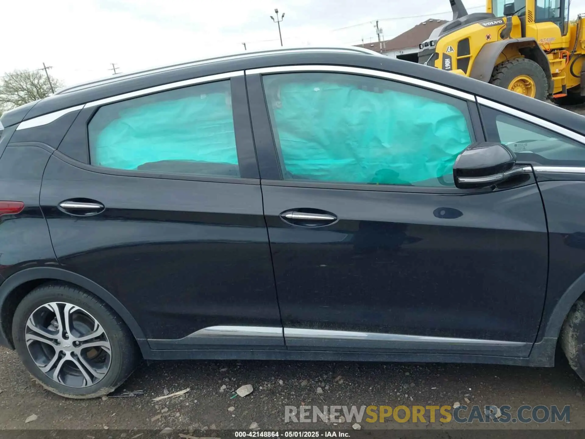 13 Photograph of a damaged car 1G1FZ6S04M4107625 CHEVROLET BOLT EV 2021