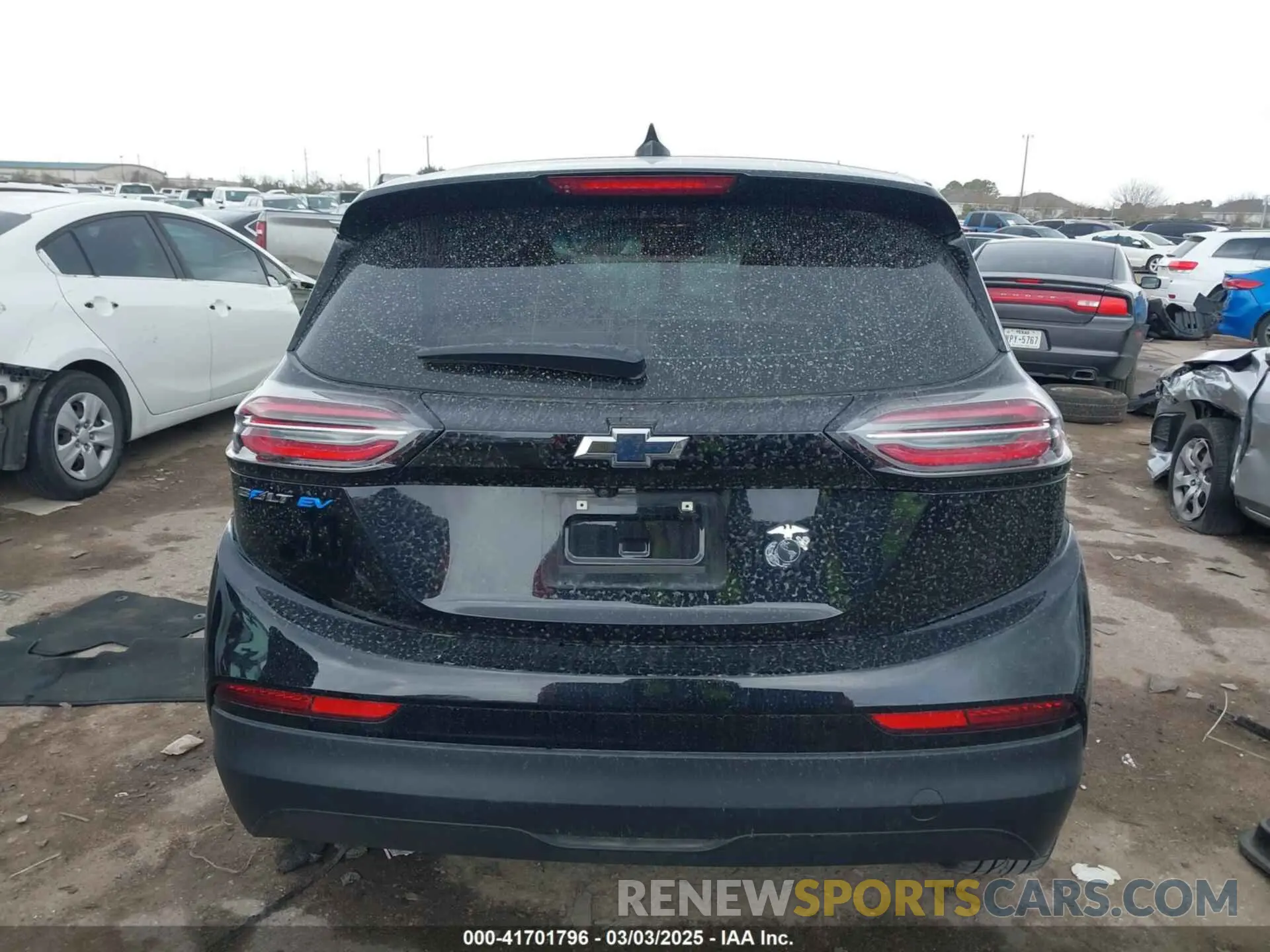 17 Photograph of a damaged car 1G1FW6S01N4128233 CHEVROLET BOLT EV 2022