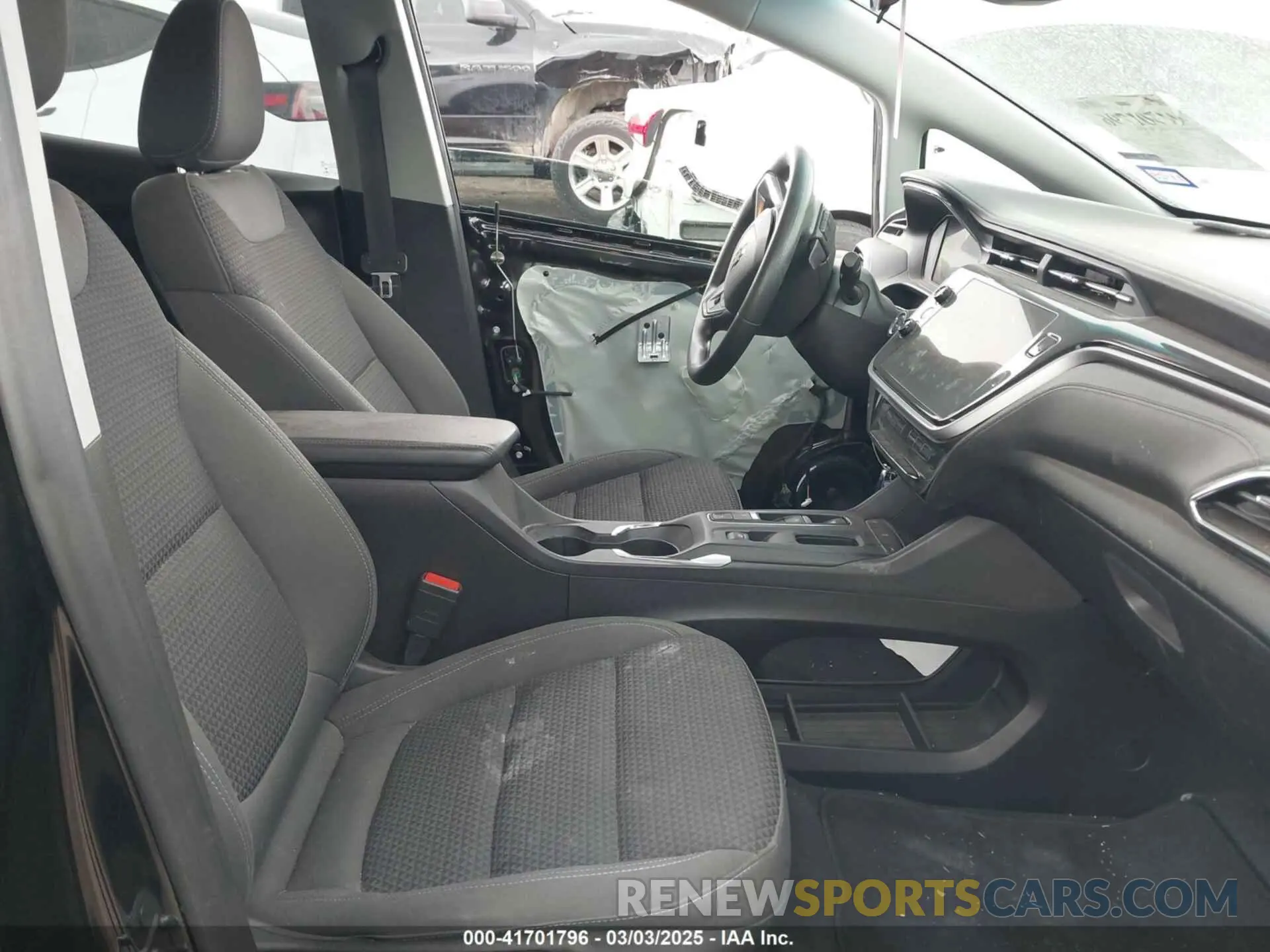 5 Photograph of a damaged car 1G1FW6S01N4128233 CHEVROLET BOLT EV 2022