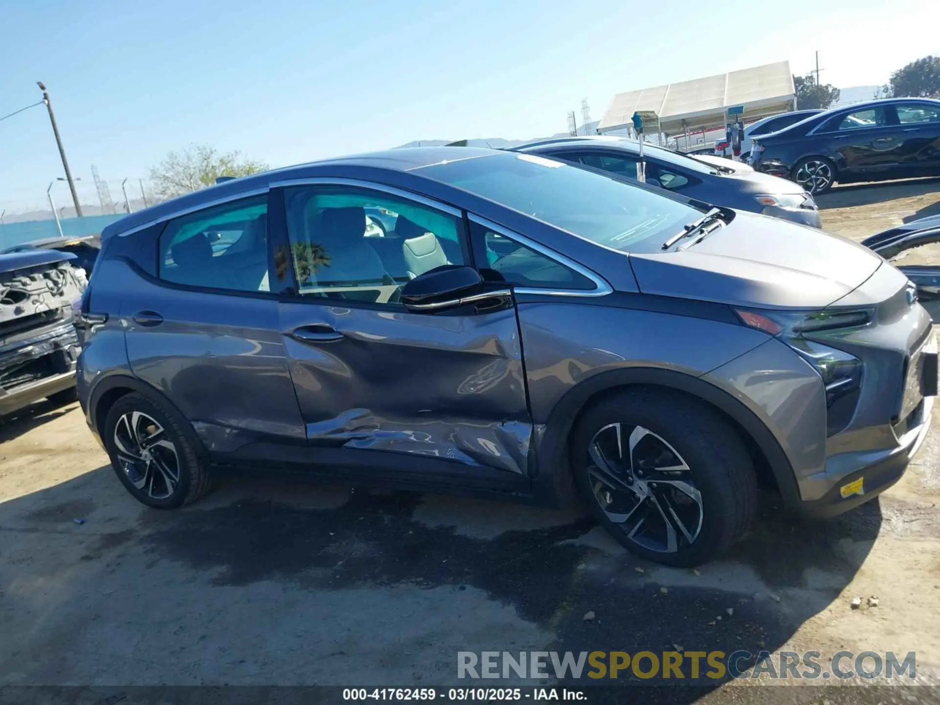 13 Photograph of a damaged car 1G1FX6S00N4104339 CHEVROLET BOLT EV 2022