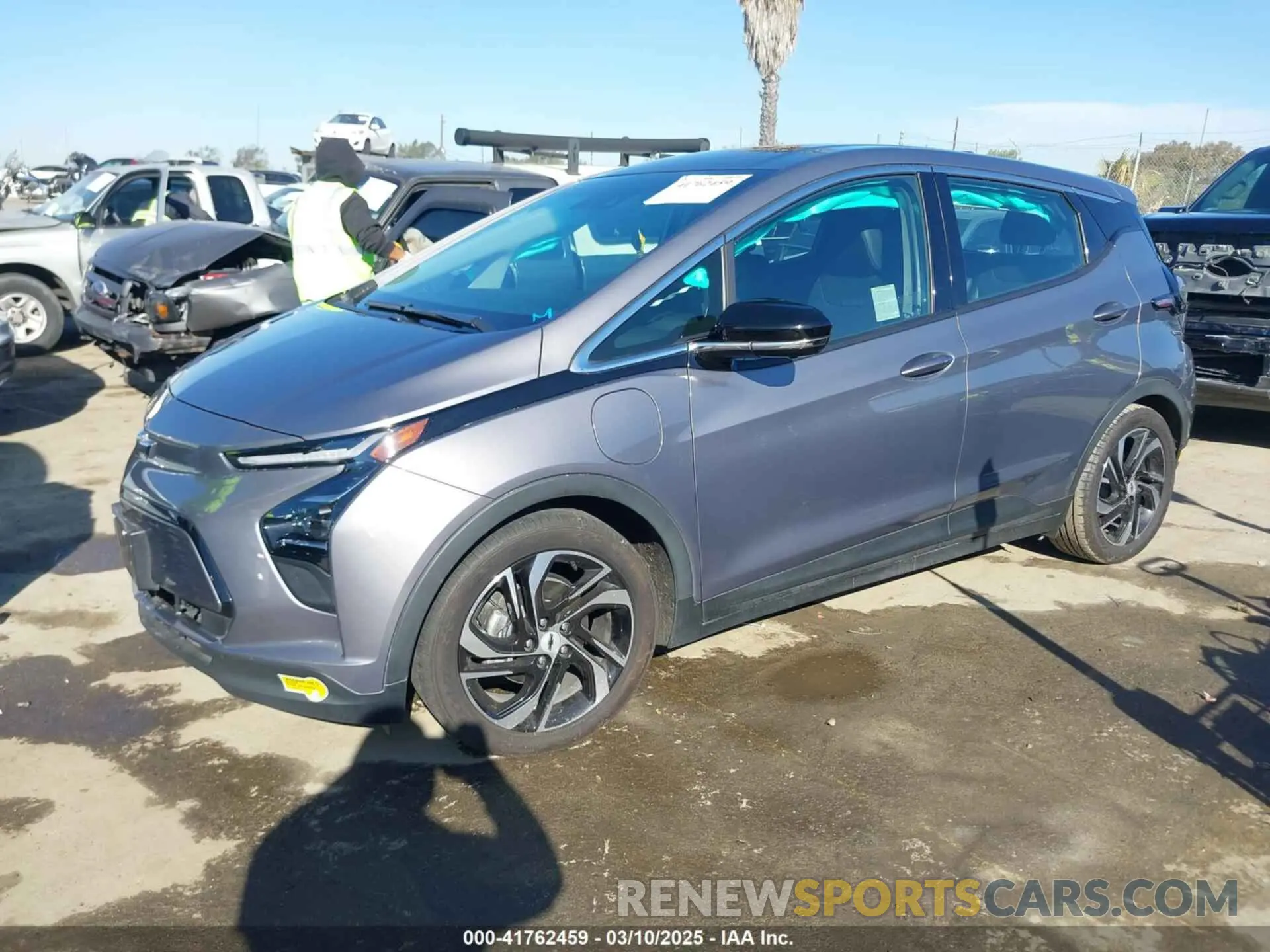 2 Photograph of a damaged car 1G1FX6S00N4104339 CHEVROLET BOLT EV 2022