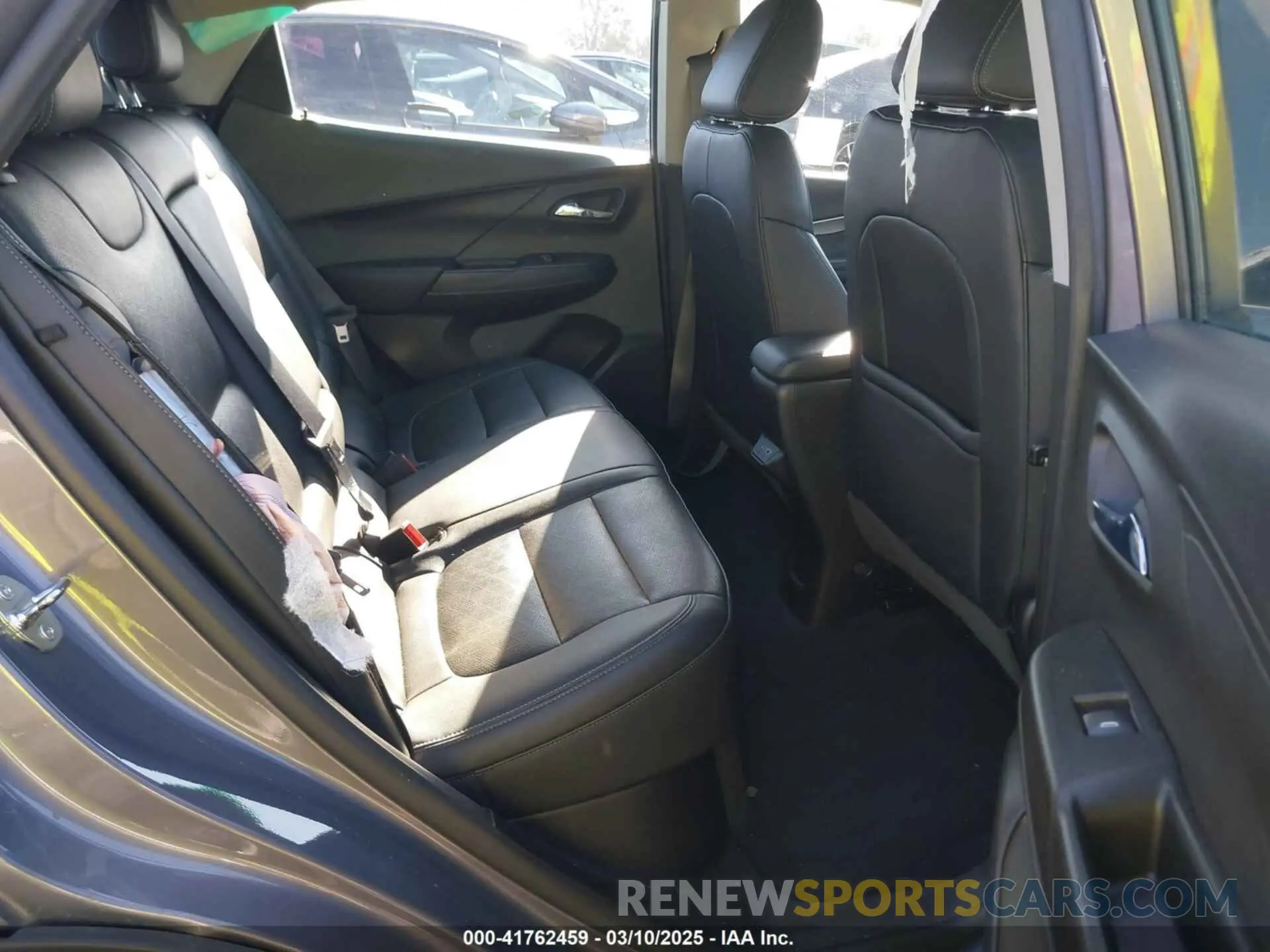 8 Photograph of a damaged car 1G1FX6S00N4104339 CHEVROLET BOLT EV 2022