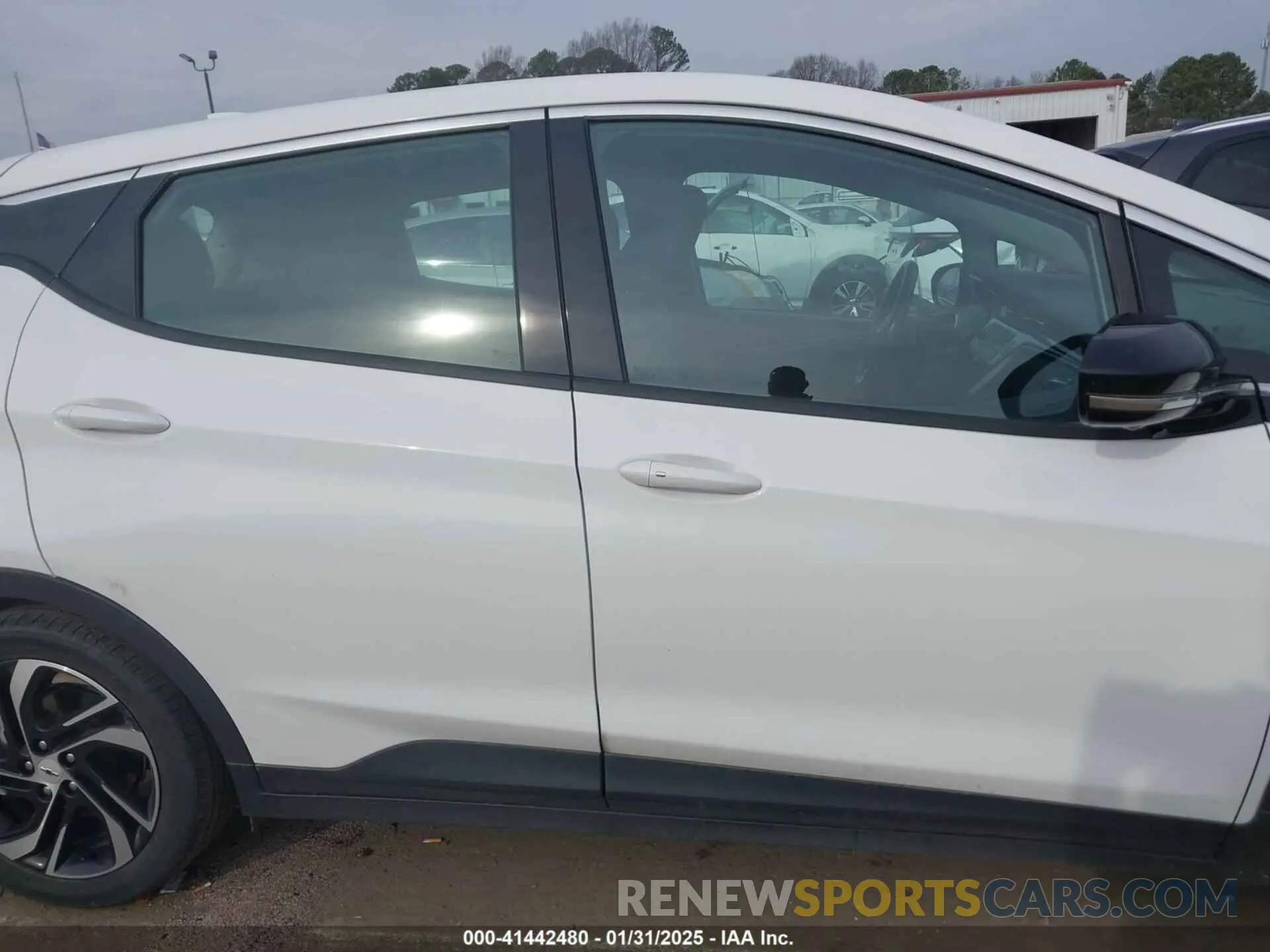 13 Photograph of a damaged car 1G1FX6S01N4102325 CHEVROLET BOLT EV 2022