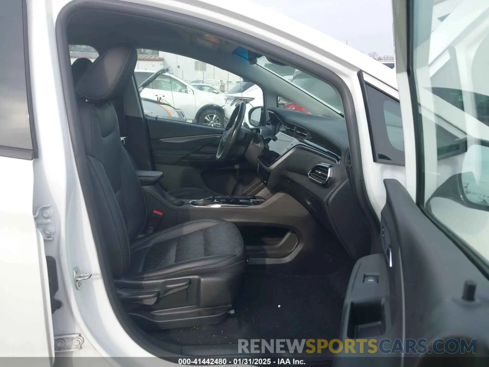 5 Photograph of a damaged car 1G1FX6S01N4102325 CHEVROLET BOLT EV 2022