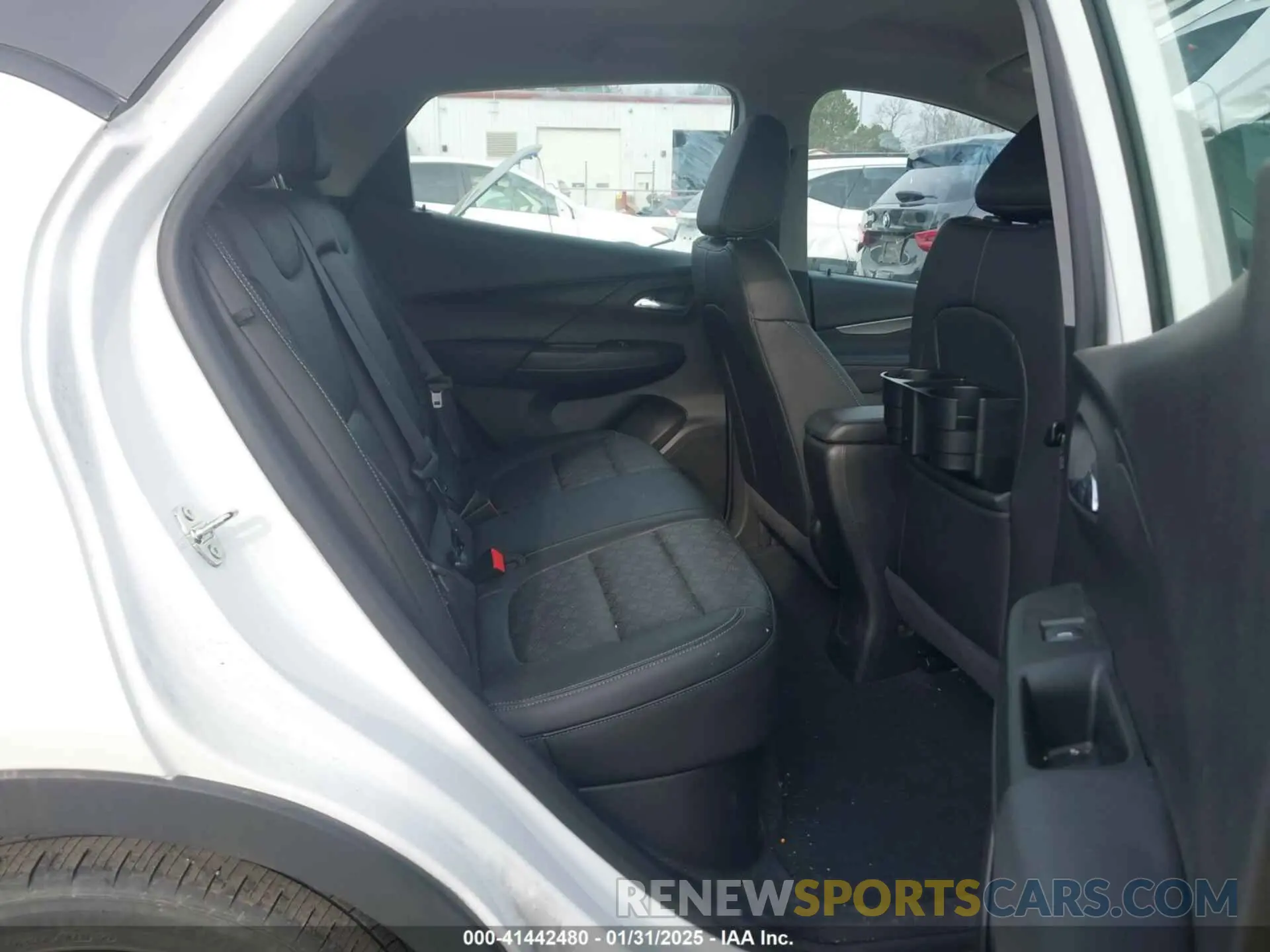 8 Photograph of a damaged car 1G1FX6S01N4102325 CHEVROLET BOLT EV 2022