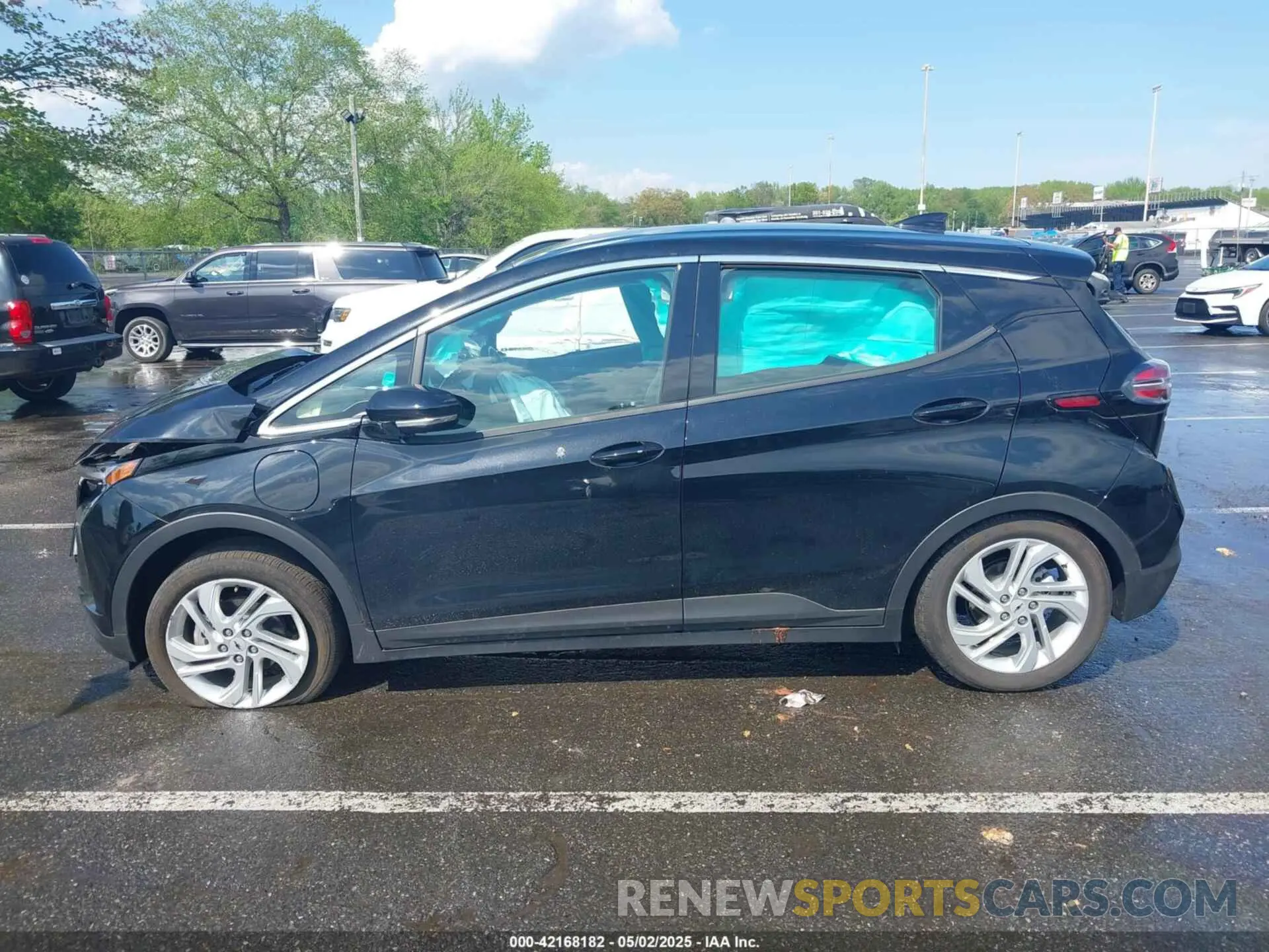 13 Photograph of a damaged car 1G1FW6S00P4194095 CHEVROLET BOLT EV 2023