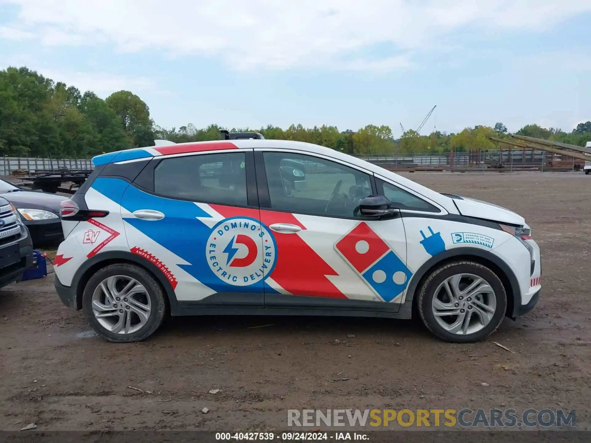 13 Photograph of a damaged car 1G1FW6S02P4171918 CHEVROLET BOLT EV 2023