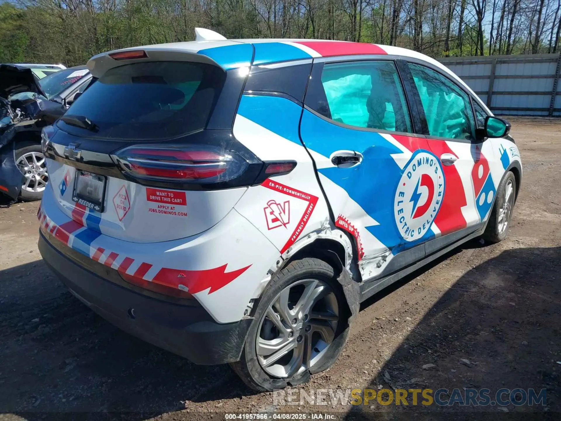4 Photograph of a damaged car 1G1FW6S07P4172756 CHEVROLET BOLT EV 2023