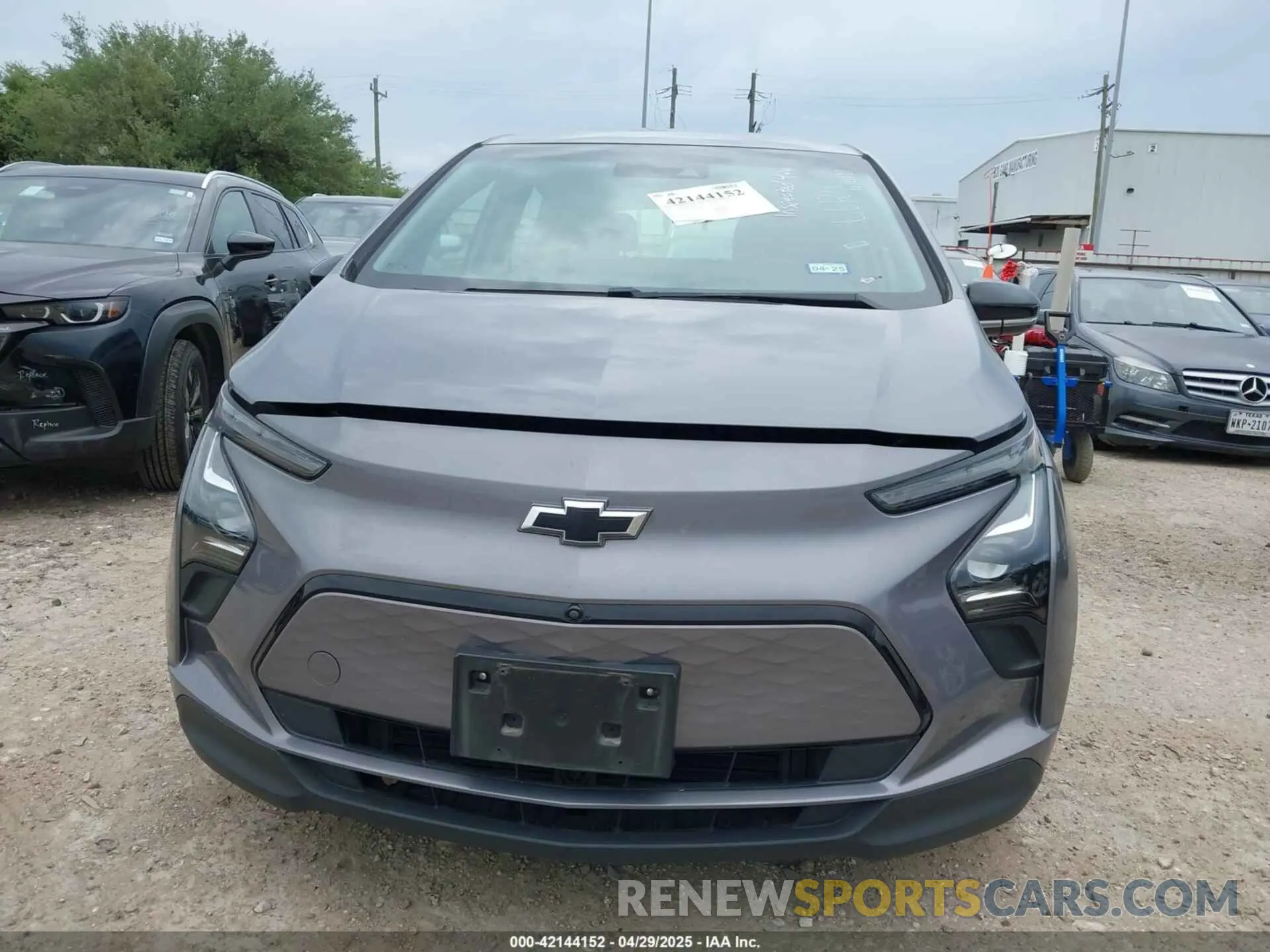 12 Photograph of a damaged car 1G1FX6S00P4143404 CHEVROLET BOLT EV 2023