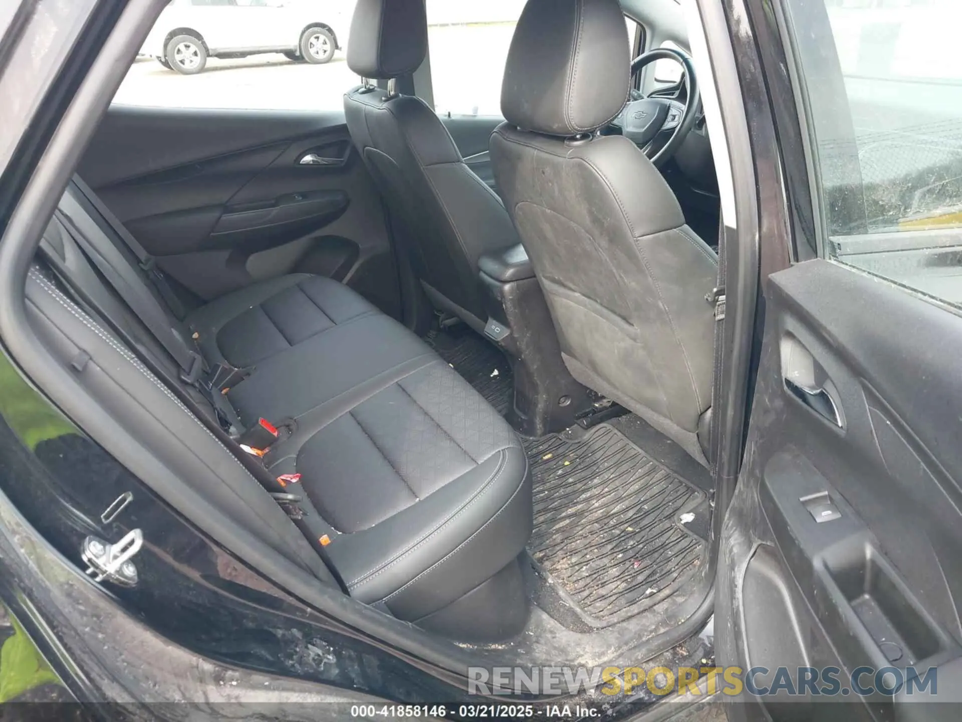 8 Photograph of a damaged car 1G1FX6S00P4191615 CHEVROLET BOLT EV 2023
