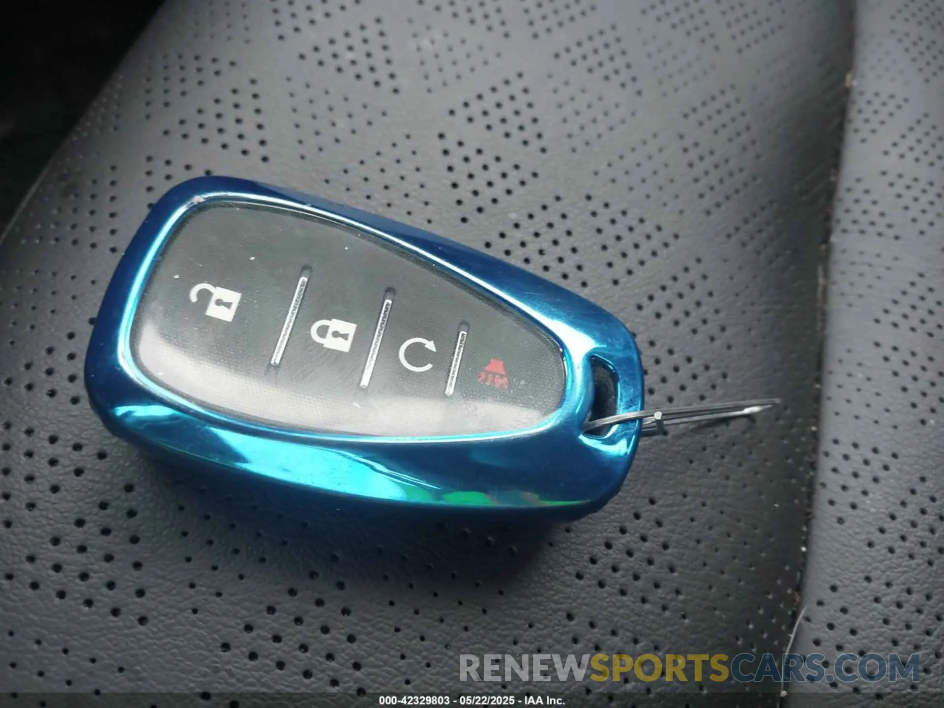 11 Photograph of a damaged car 1G1FX6S00P4204556 CHEVROLET BOLT EV 2023