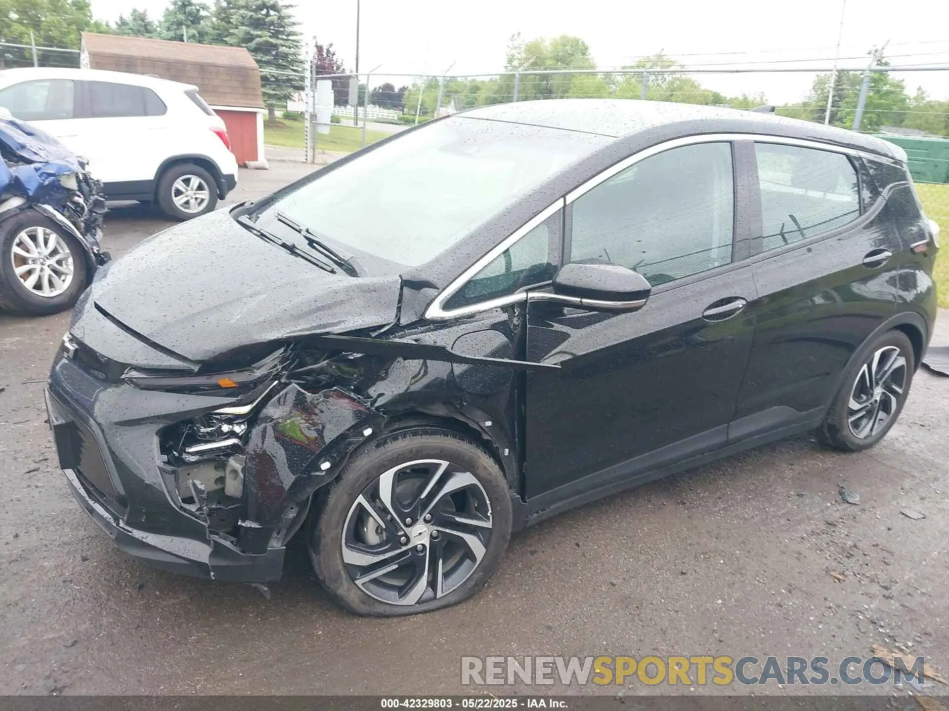 2 Photograph of a damaged car 1G1FX6S00P4204556 CHEVROLET BOLT EV 2023
