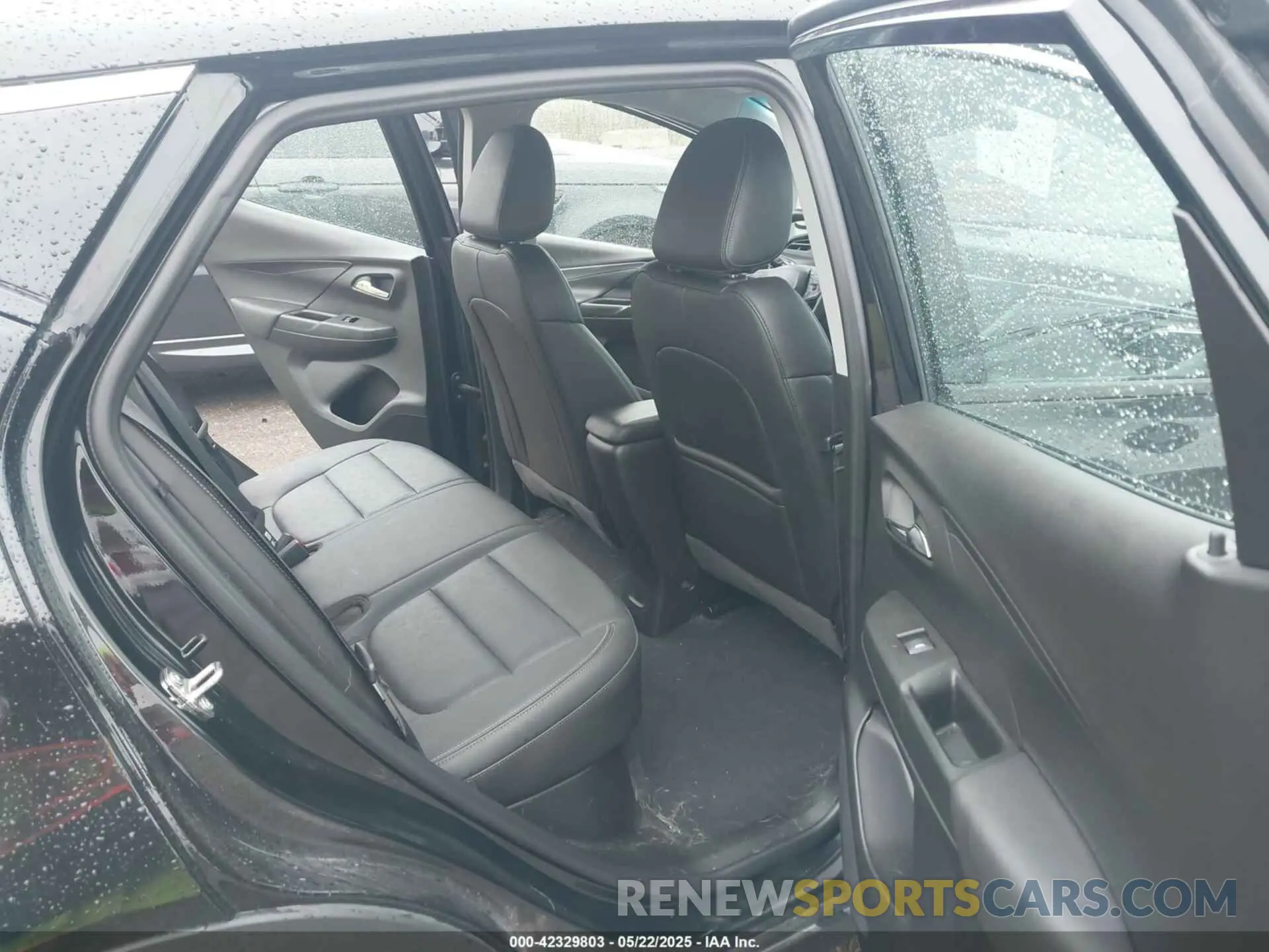 8 Photograph of a damaged car 1G1FX6S00P4204556 CHEVROLET BOLT EV 2023