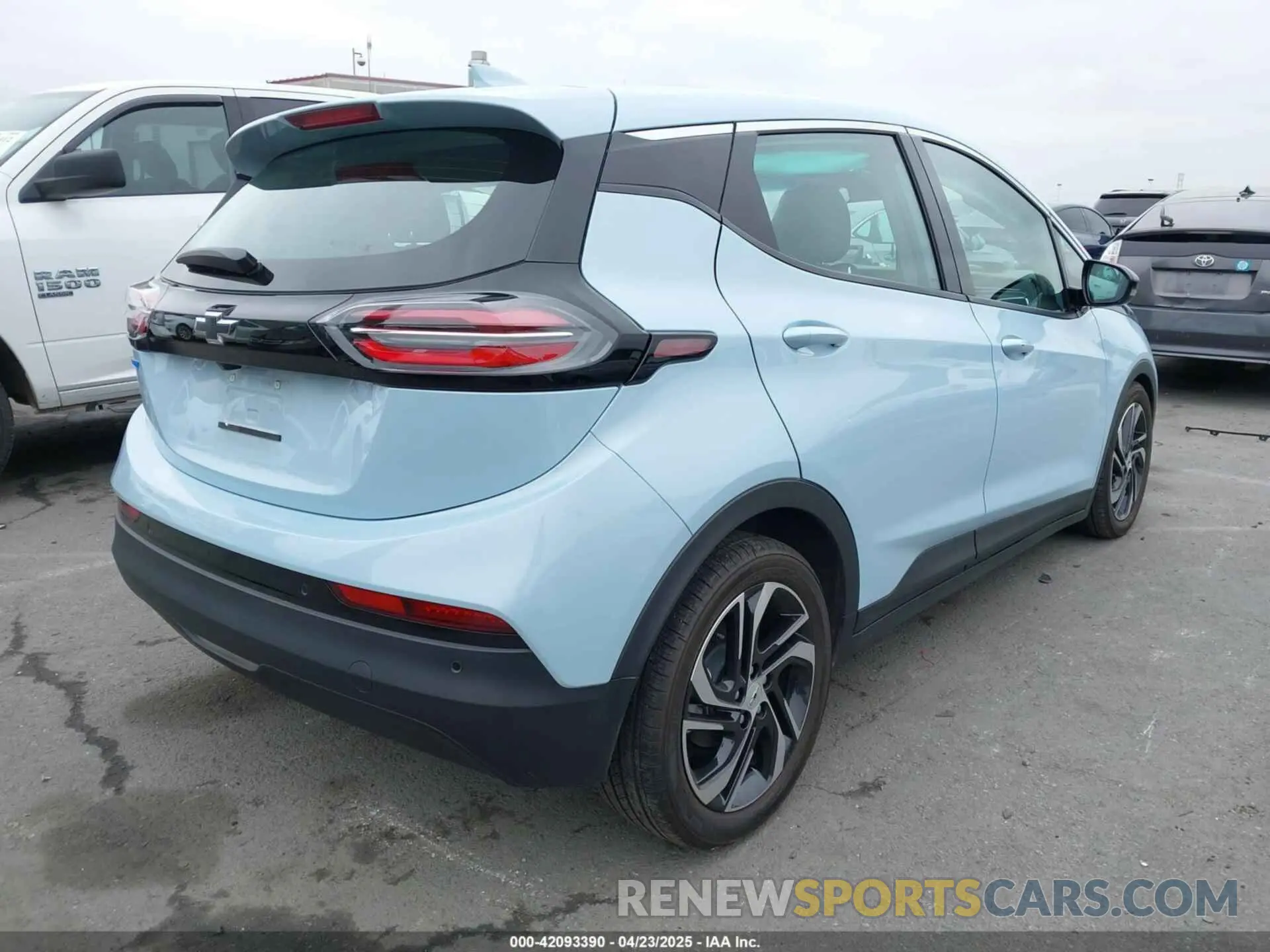 4 Photograph of a damaged car 1G1FX6S01P4153634 CHEVROLET BOLT EV 2023