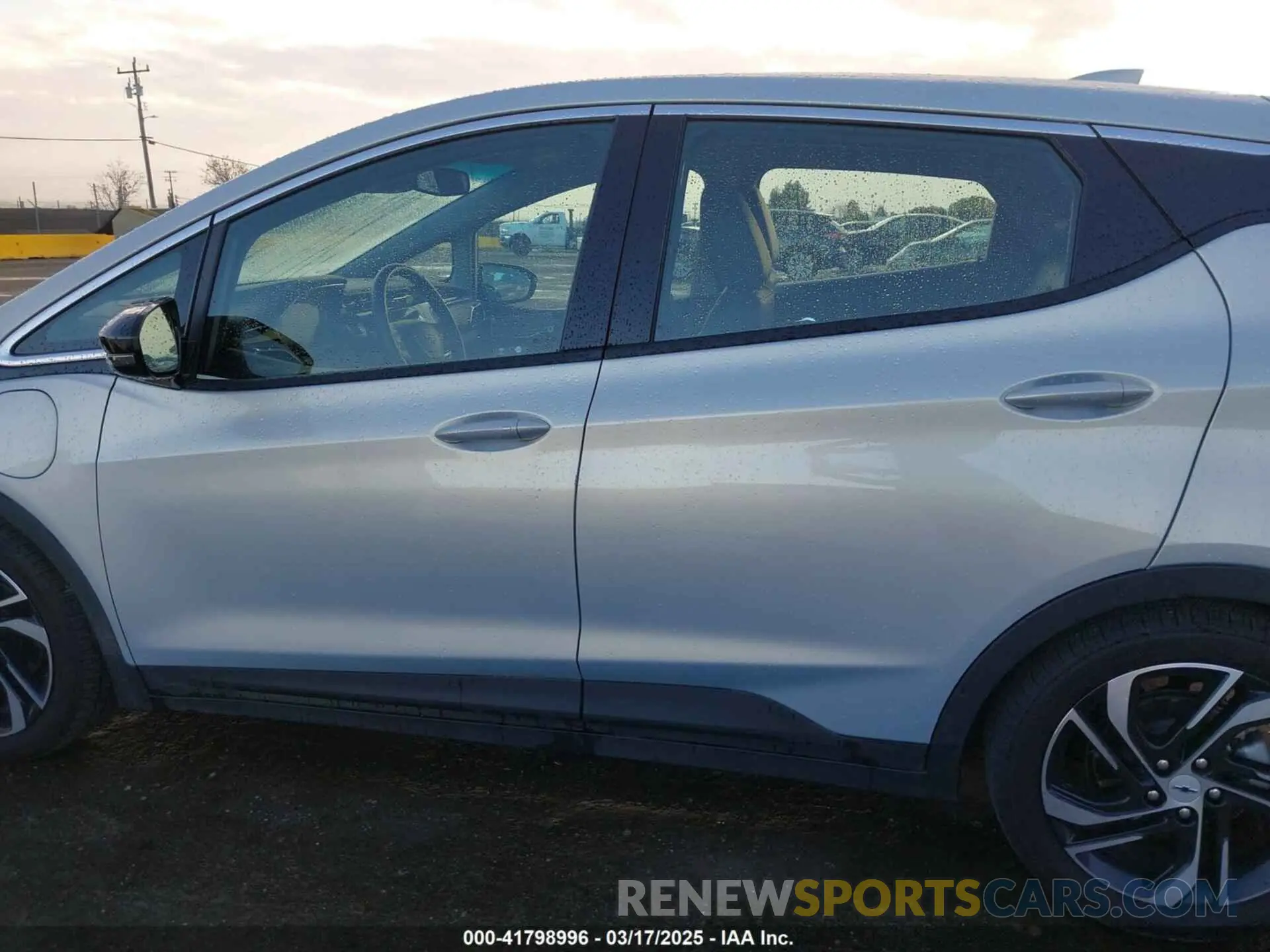 14 Photograph of a damaged car 1G1FX6S01P4206414 CHEVROLET BOLT EV 2023
