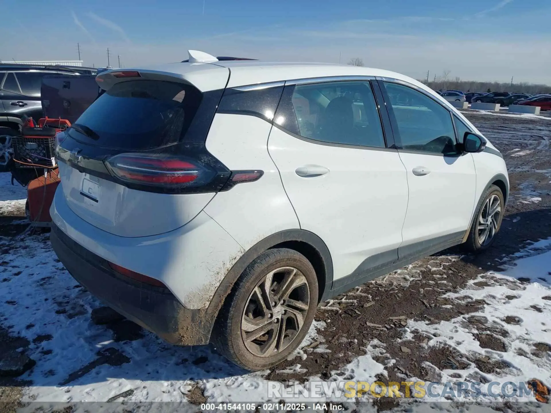 4 Photograph of a damaged car 1G1FX6S03P4115015 CHEVROLET BOLT EV 2023