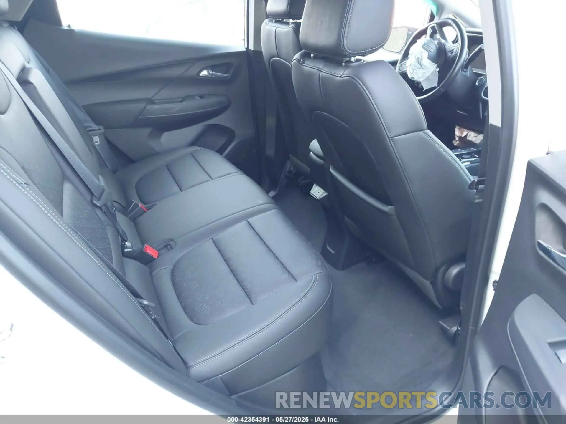 8 Photograph of a damaged car 1G1FX6S04P4176695 CHEVROLET BOLT EV 2023
