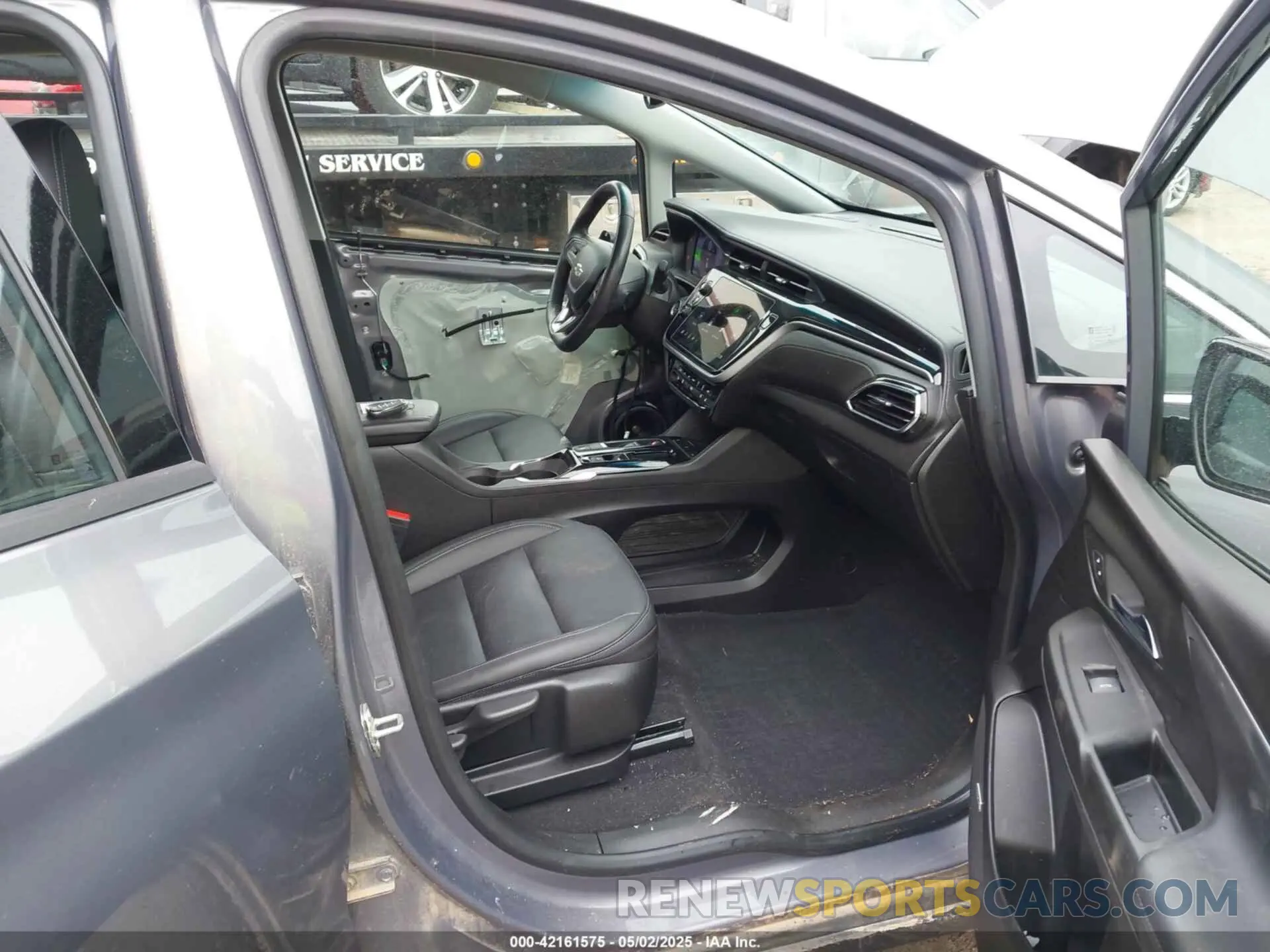 5 Photograph of a damaged car 1G1FX6S07P4135638 CHEVROLET BOLT EV 2023