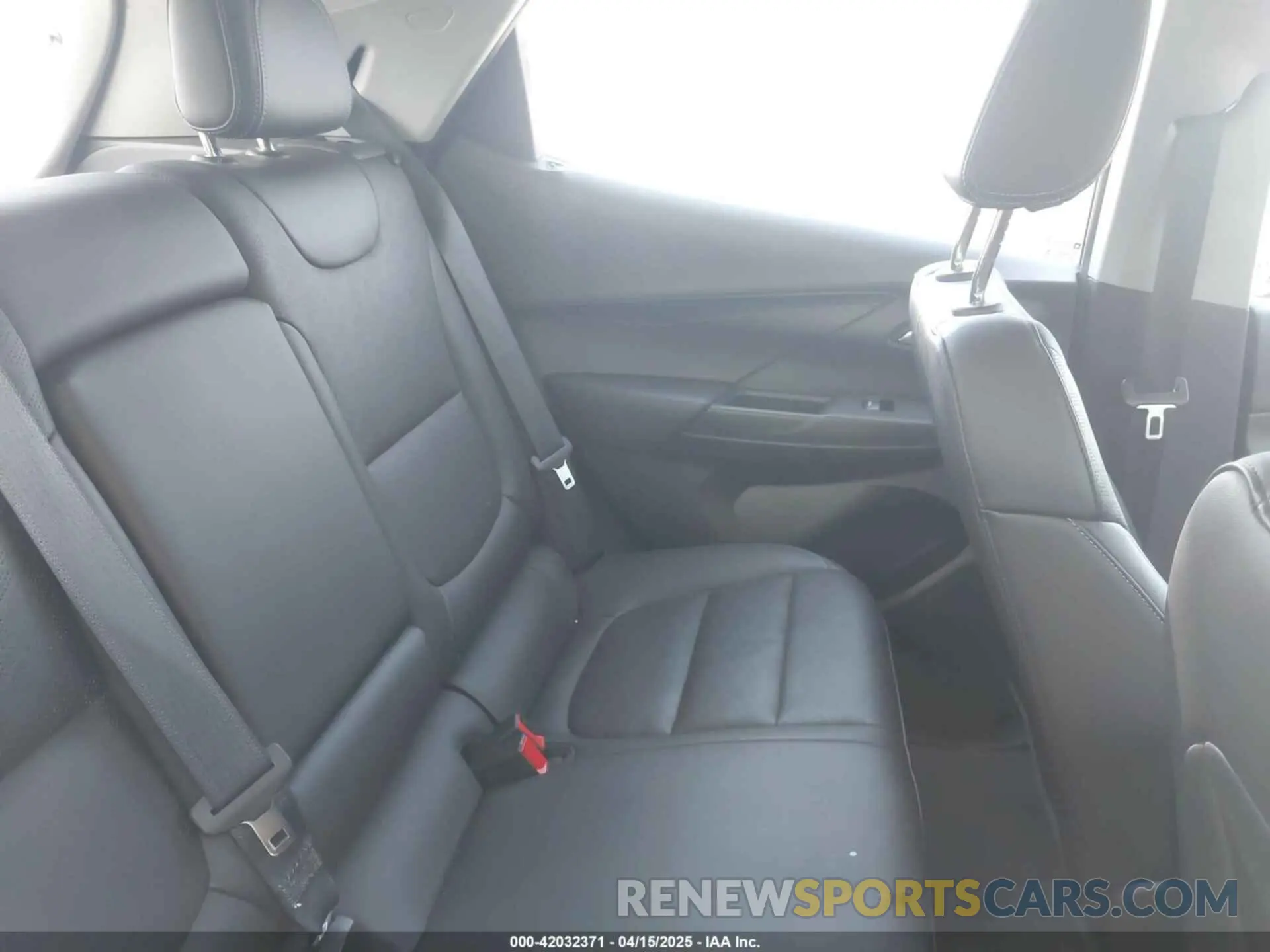 8 Photograph of a damaged car 1G1FX6S07P4184094 CHEVROLET BOLT EV 2023
