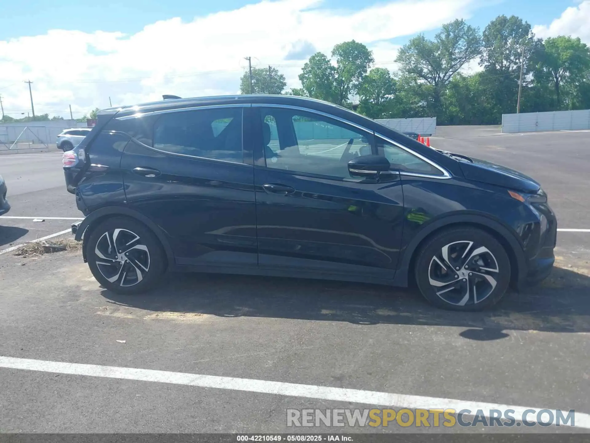 13 Photograph of a damaged car 1G1FX6S07P4184466 CHEVROLET BOLT EV 2023