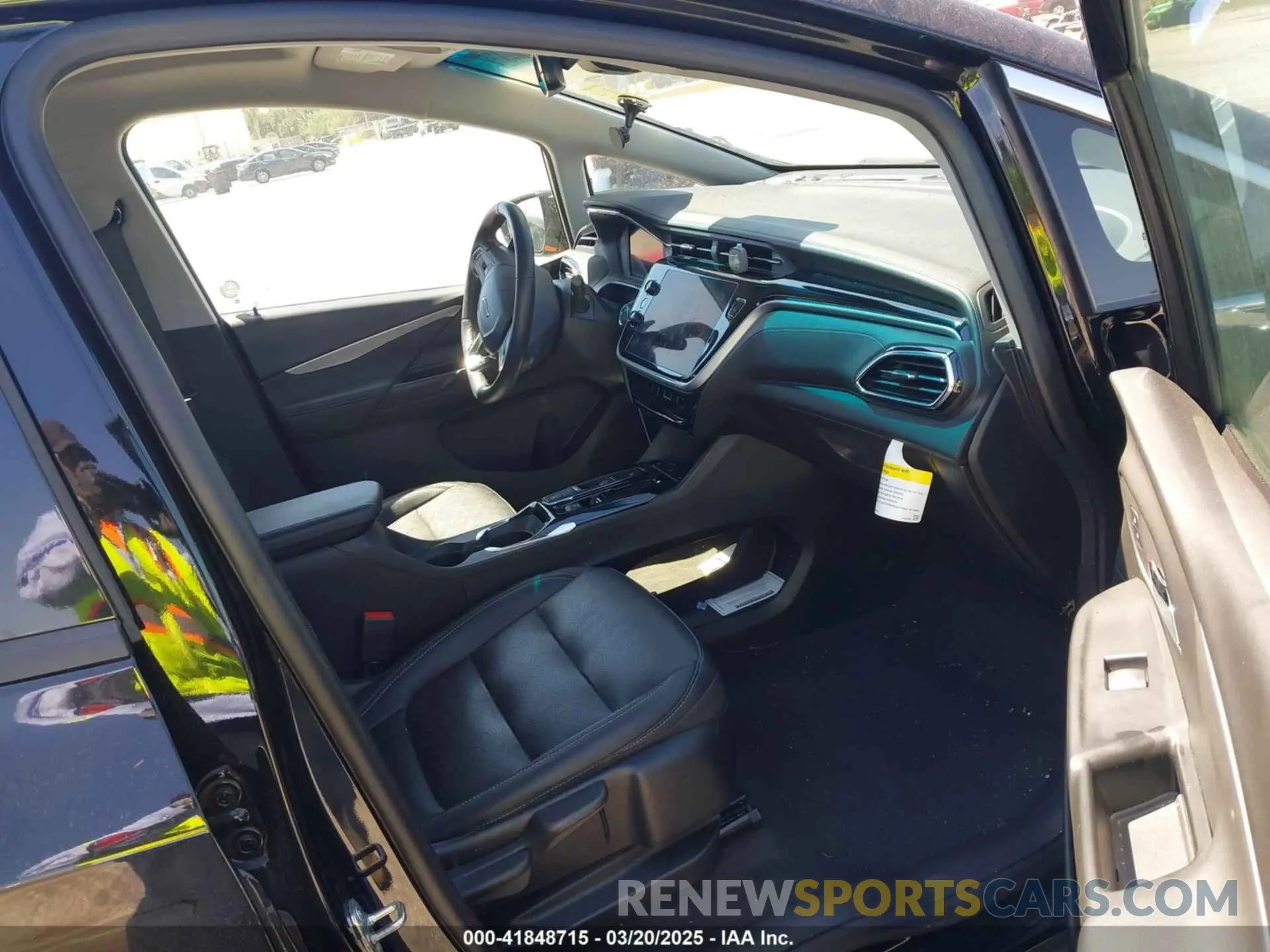 5 Photograph of a damaged car 1G1FX6S08P4175369 CHEVROLET BOLT EV 2023