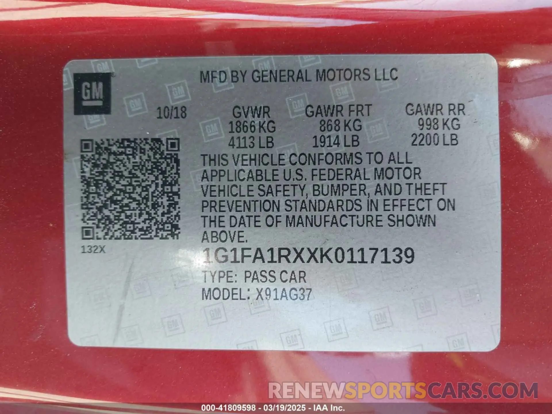 9 Photograph of a damaged car 1G1FA1RXXK0117139 CHEVROLET CAMARO 2019