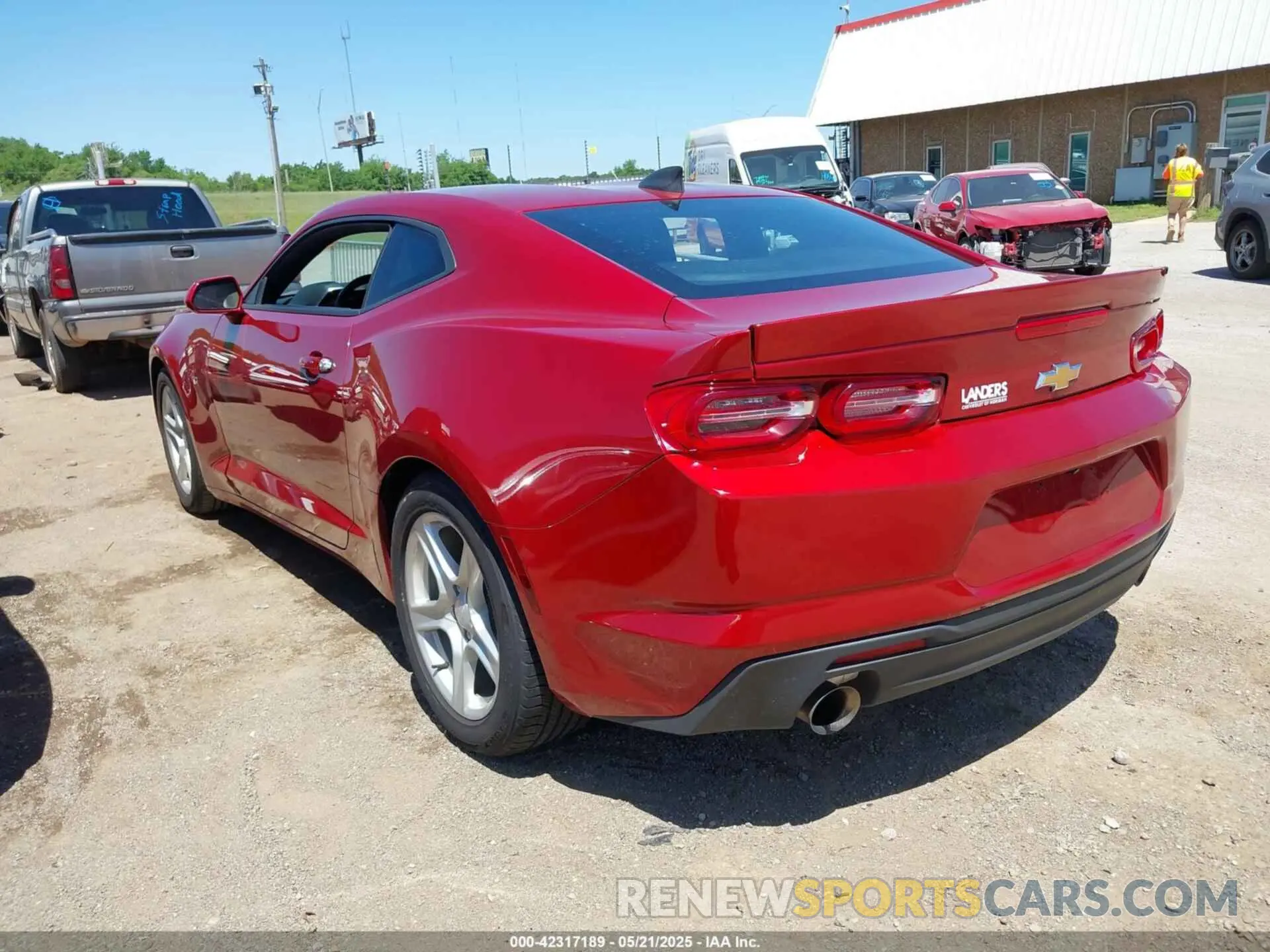 3 Photograph of a damaged car 1G1FB1RS0K0113439 CHEVROLET CAMARO 2019